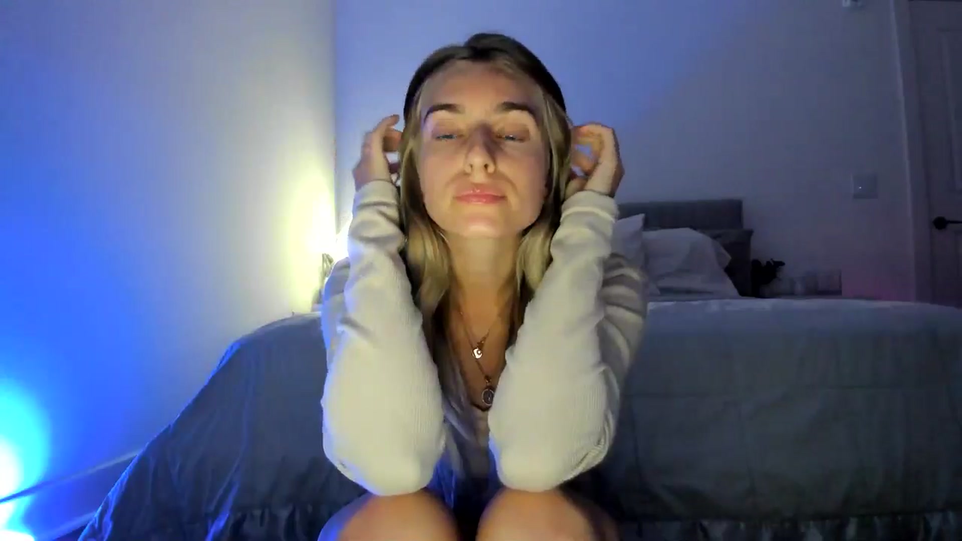 Gallery image thumbnail from Vodka_Queen's myfreecams stream on, 05/21/2024, 04:24 image 20 of 20