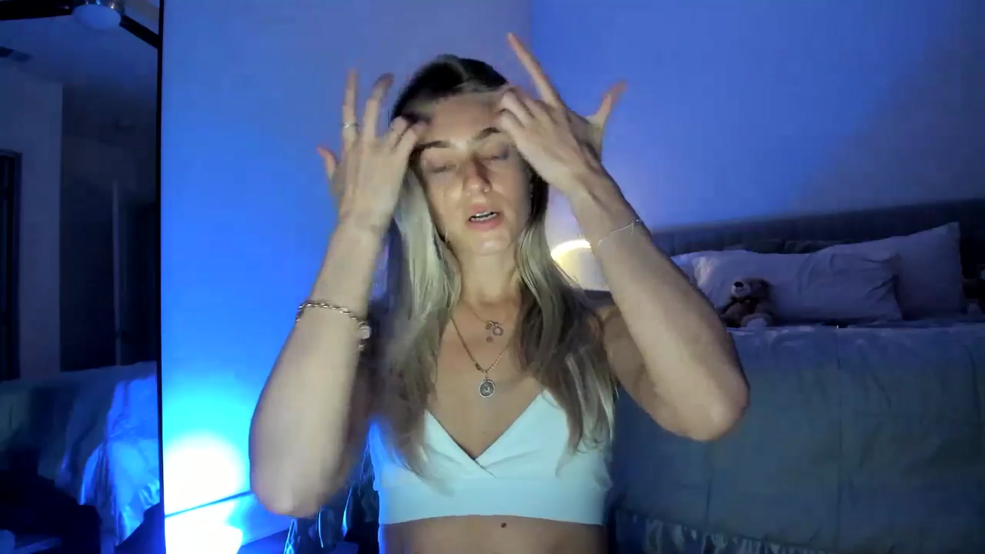 Gallery image thumbnail from Vodka_Queen's myfreecams stream on, 05/25/2024, 06:34 image 18 of 20