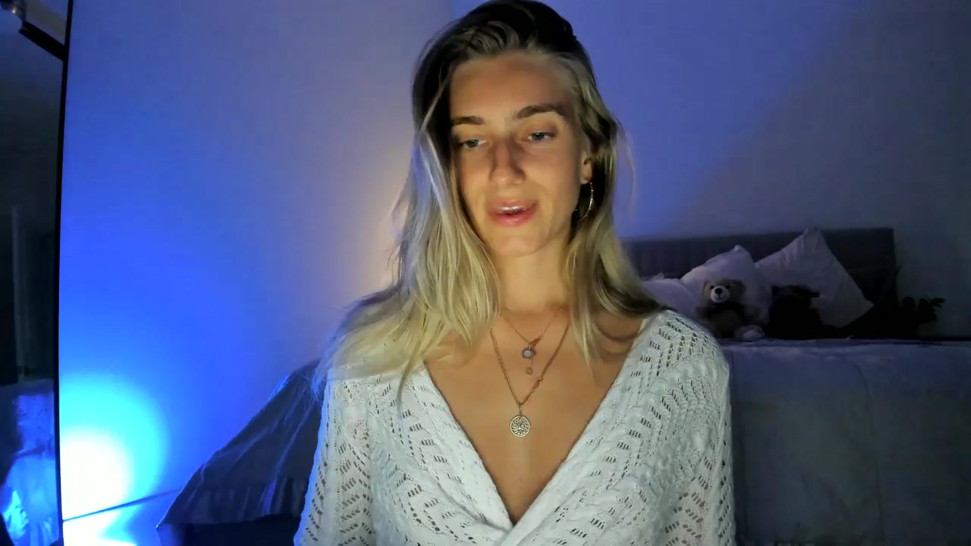 Gallery image thumbnail from Vodka_Queen's myfreecams stream on, 06/02/2024, 05:37 image 6 of 20
