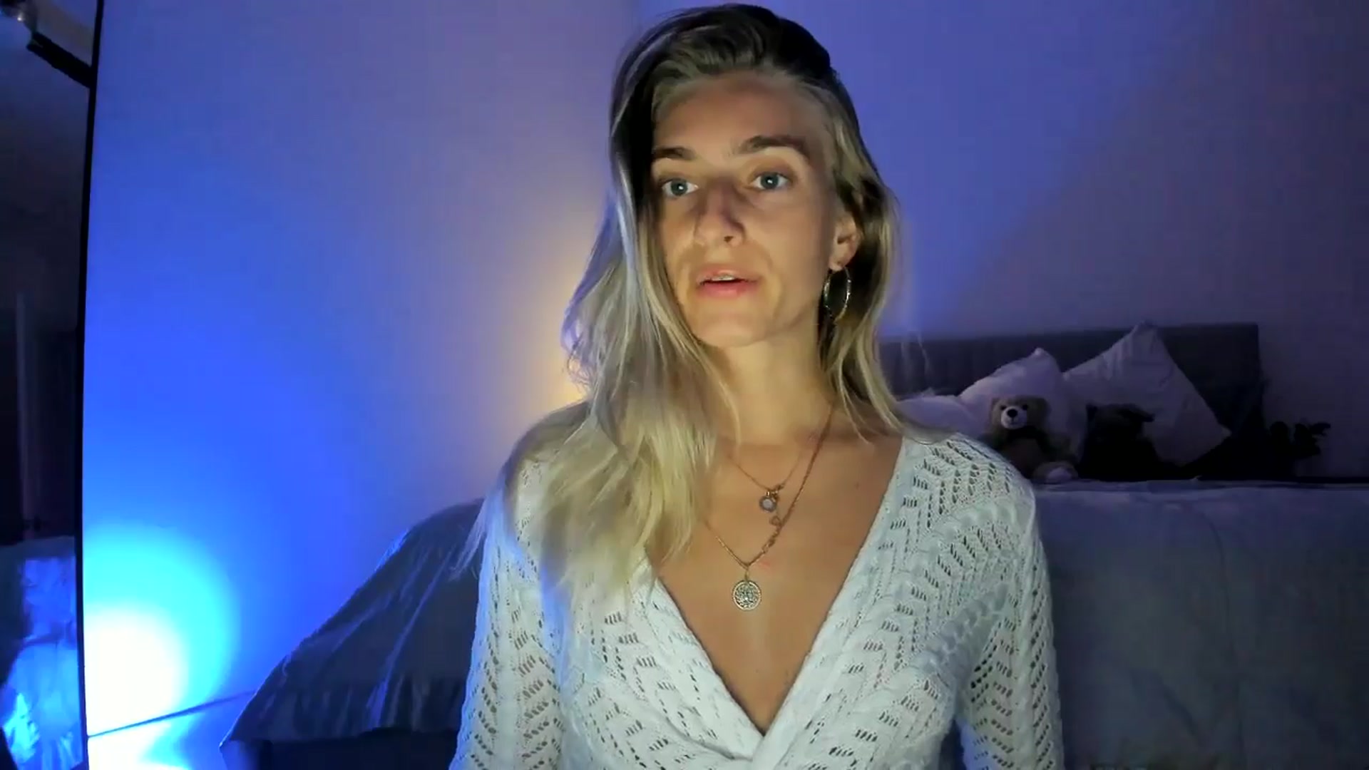 Gallery image thumbnail from Vodka_Queen's myfreecams stream on, 06/02/2024, 05:37 image 5 of 20