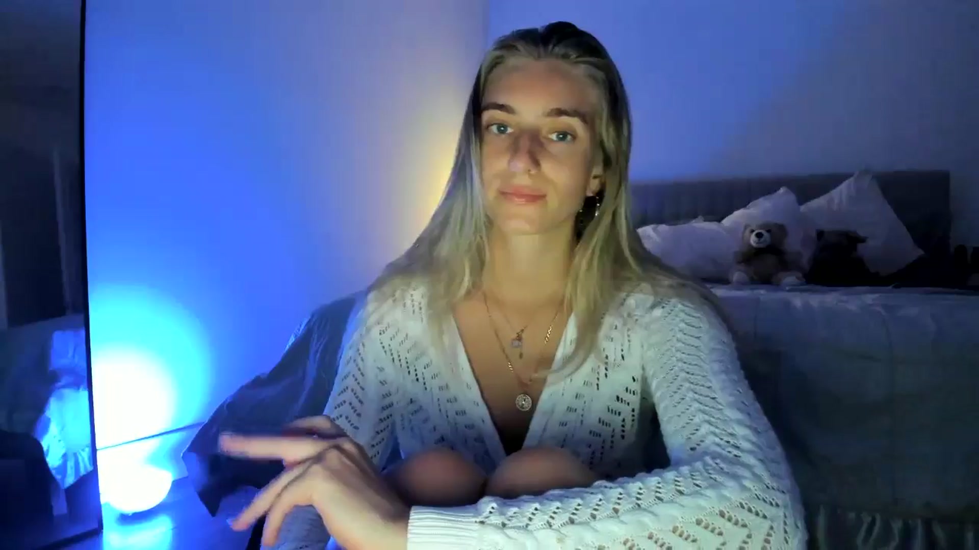 Gallery image thumbnail from Vodka_Queen's myfreecams stream on, 06/02/2024, 05:37 image 13 of 20