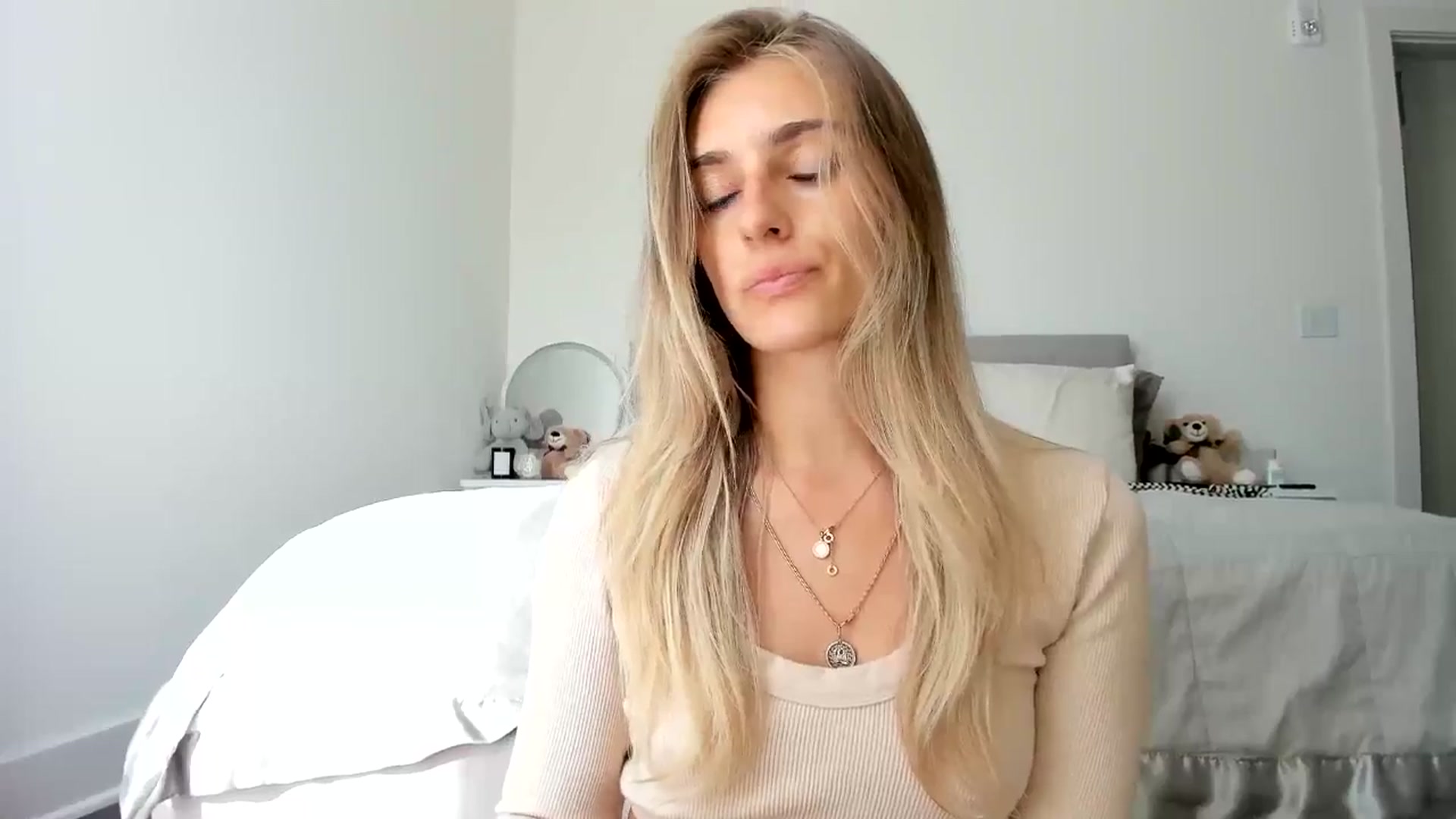Gallery image thumbnail from Vodka_Queen's myfreecams stream on, 06/02/2024, 23:49 image 20 of 20