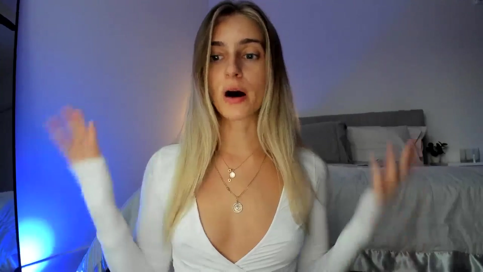Gallery image thumbnail from Vodka_Queen's myfreecams stream on, 06/07/2024, 05:48 image 2 of 20