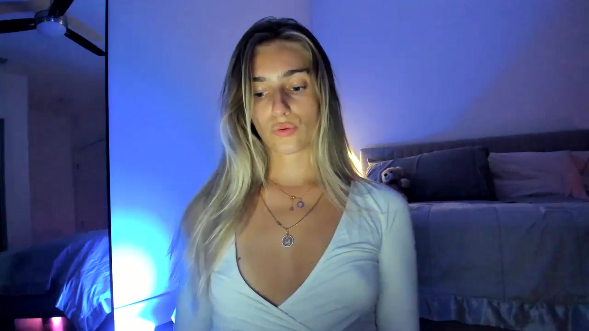 Gallery image thumbnail from Vodka_Queen's myfreecams stream on, 06/07/2024, 05:48 image 7 of 20