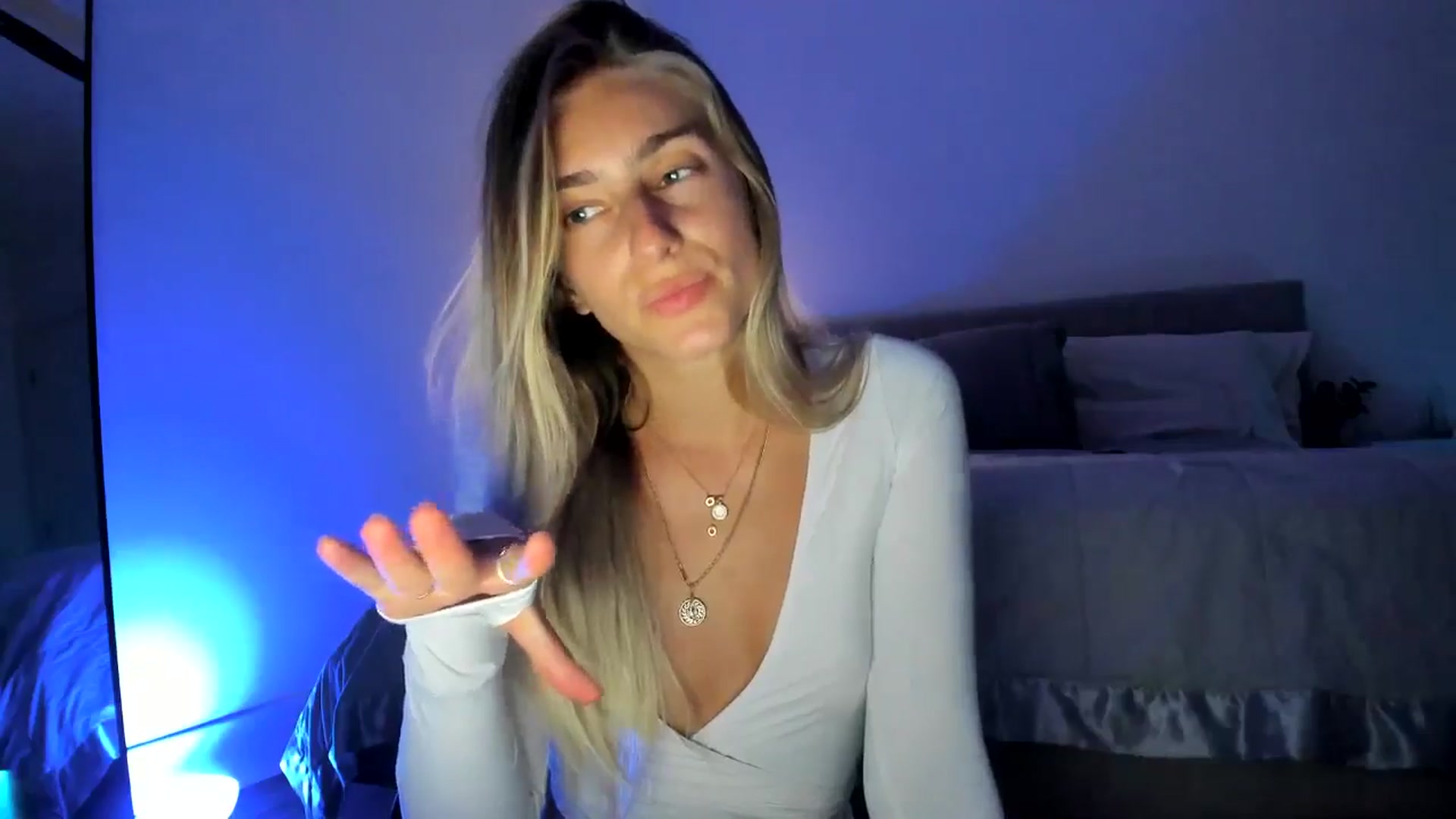 Gallery image thumbnail from Vodka_Queen's myfreecams stream on, 06/07/2024, 05:48 image 9 of 20