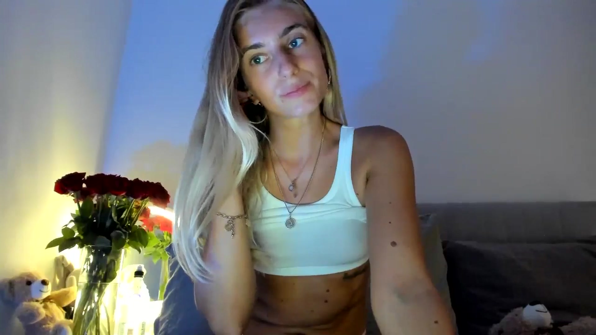 Gallery image thumbnail from Vodka_Queen's myfreecams stream on, 08/01/2024, 07:12 image 20 of 20