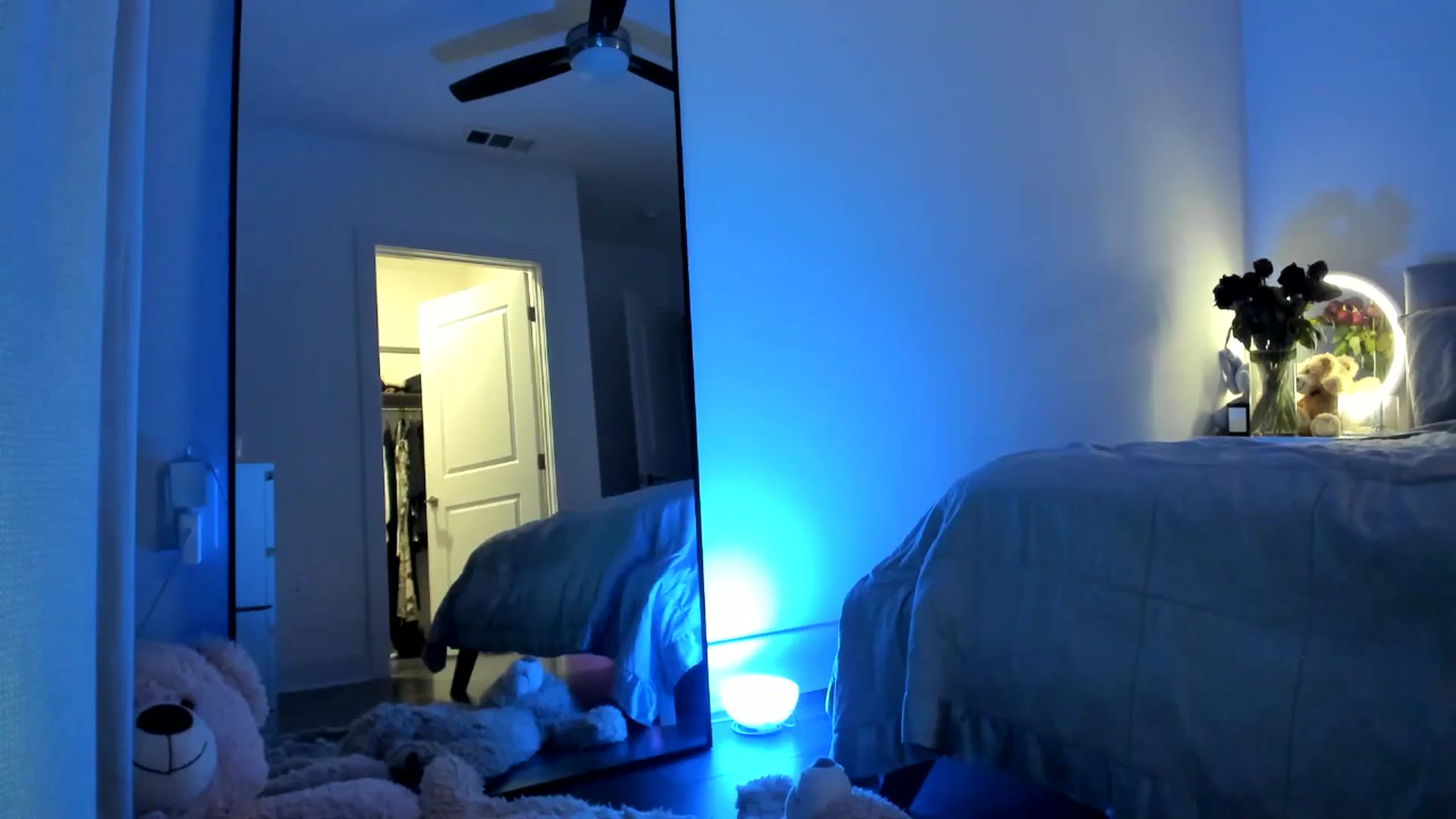 Gallery image thumbnail from Vodka_Queen's myfreecams stream on, 08/06/2024, 05:05 image 14 of 20