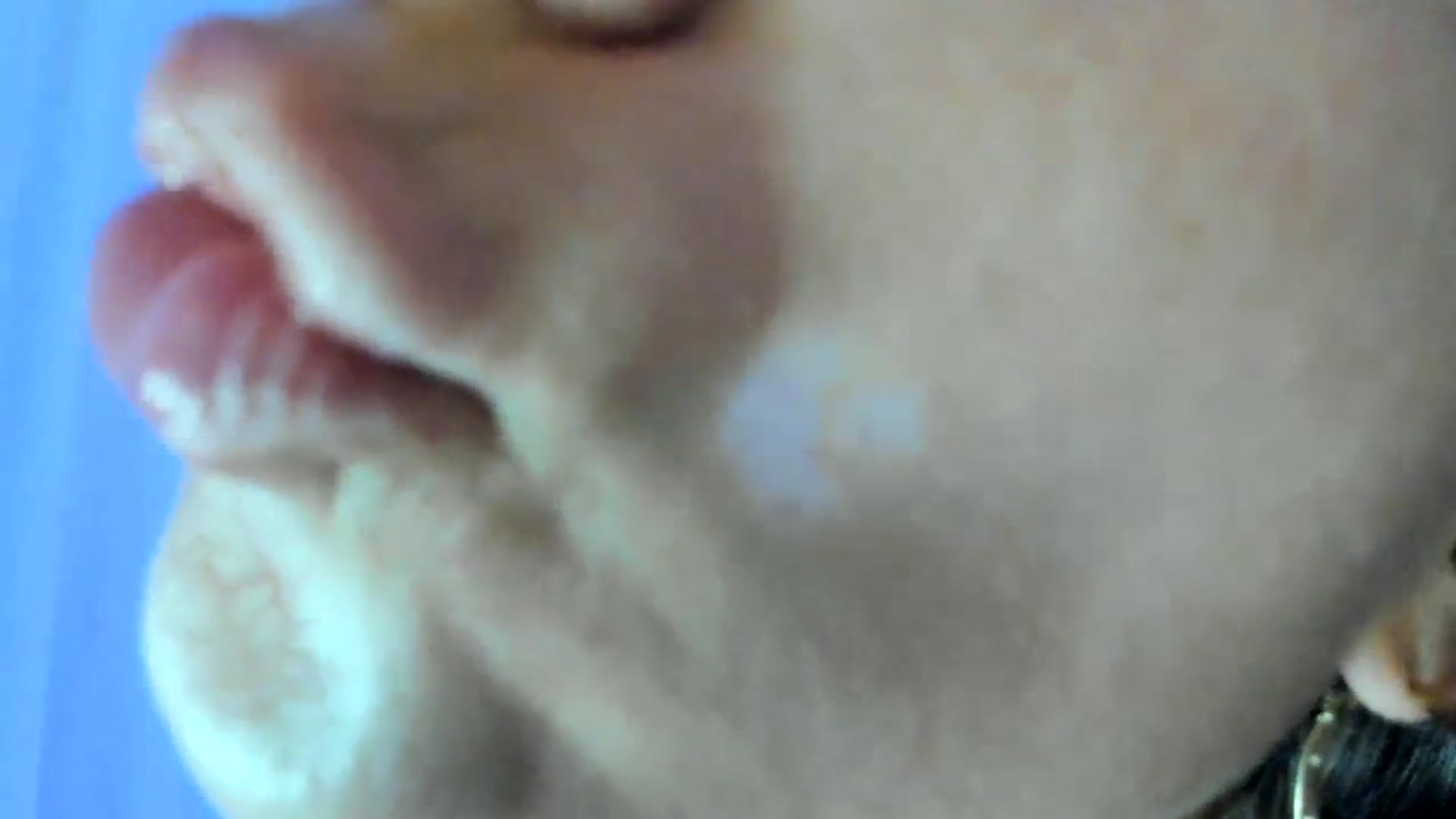 Gallery image thumbnail from Vodka_Queen's myfreecams stream on, 08/08/2024, 06:22 image 3 of 20