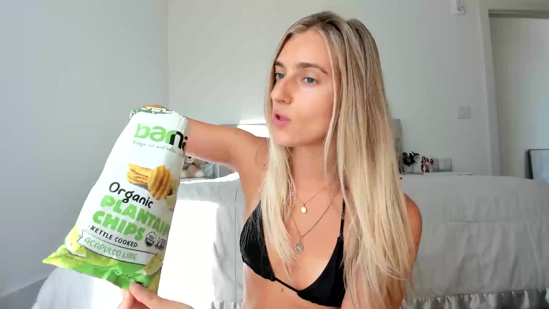 Gallery image thumbnail from Vodka_Queen's myfreecams stream on, 08/15/2024, 01:00 image 20 of 20