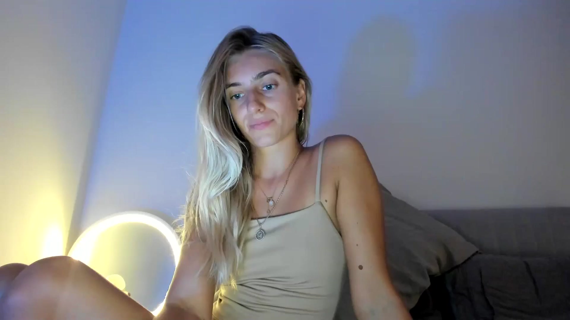 Gallery image thumbnail from Vodka_Queen's myfreecams stream on, 08/17/2024, 05:58 image 20 of 20