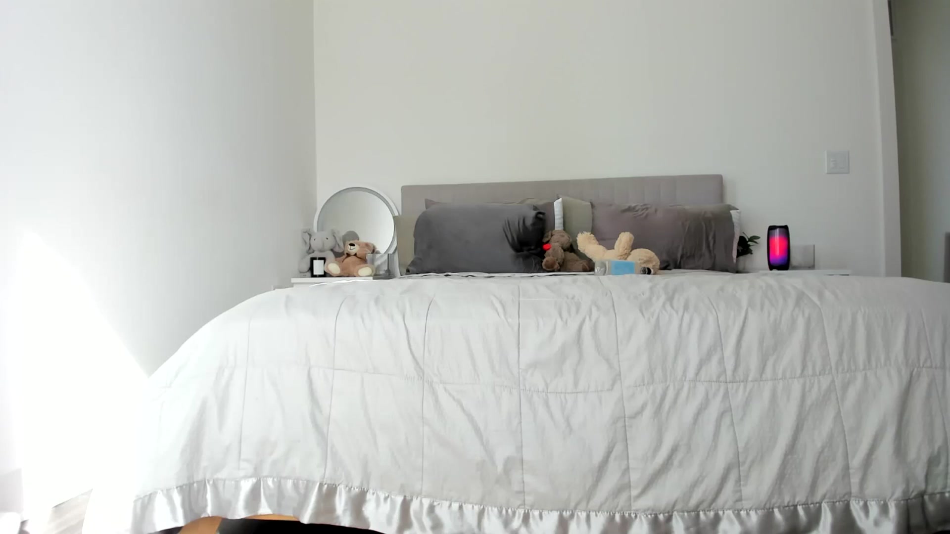 Gallery image thumbnail from Vodka_Queen's myfreecams stream on, 09/20/2024, 23:34 image 11 of 20