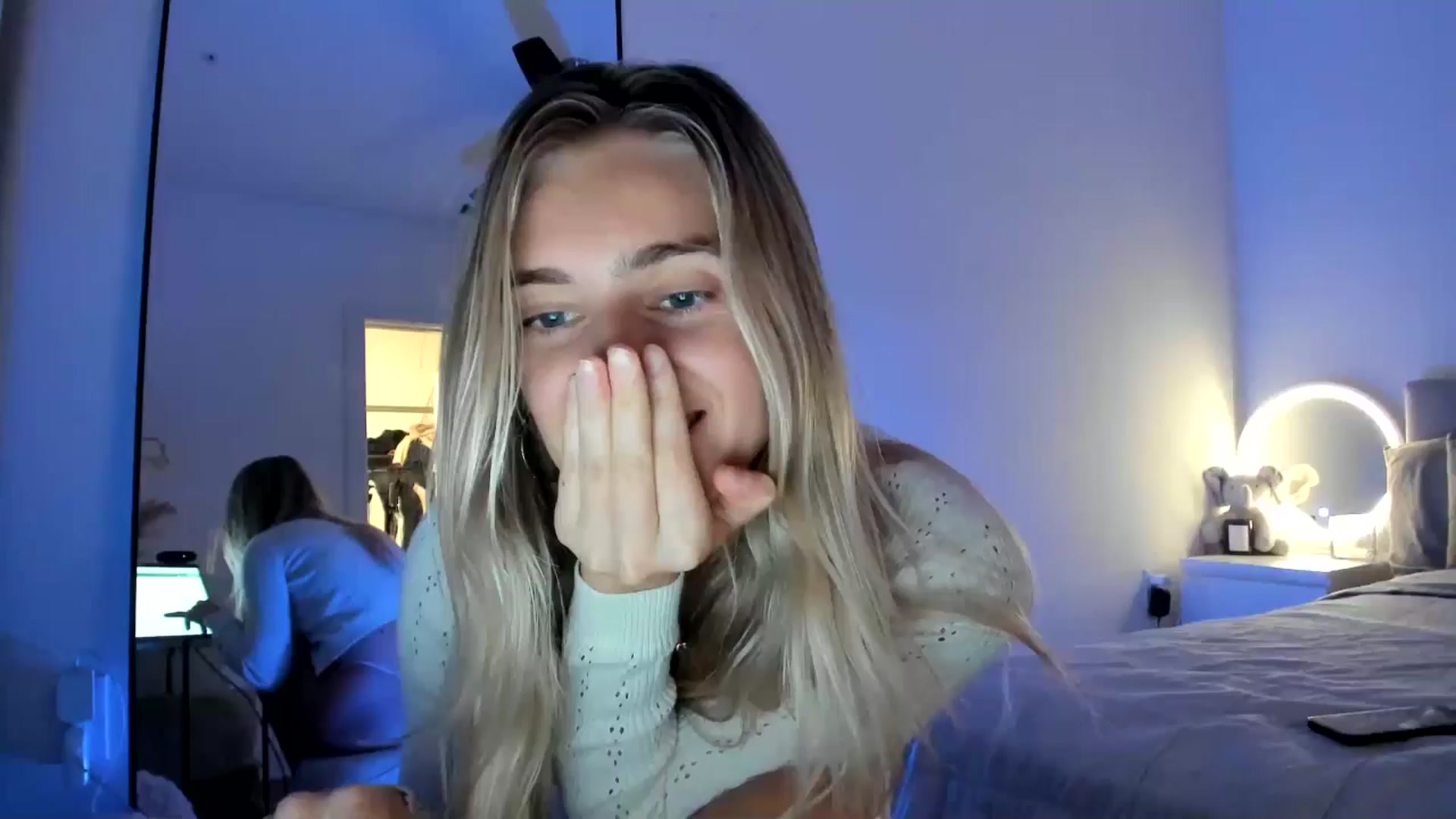 Gallery image thumbnail from Vodka_Queen's myfreecams stream on, 10/01/2024, 07:05 image 19 of 20