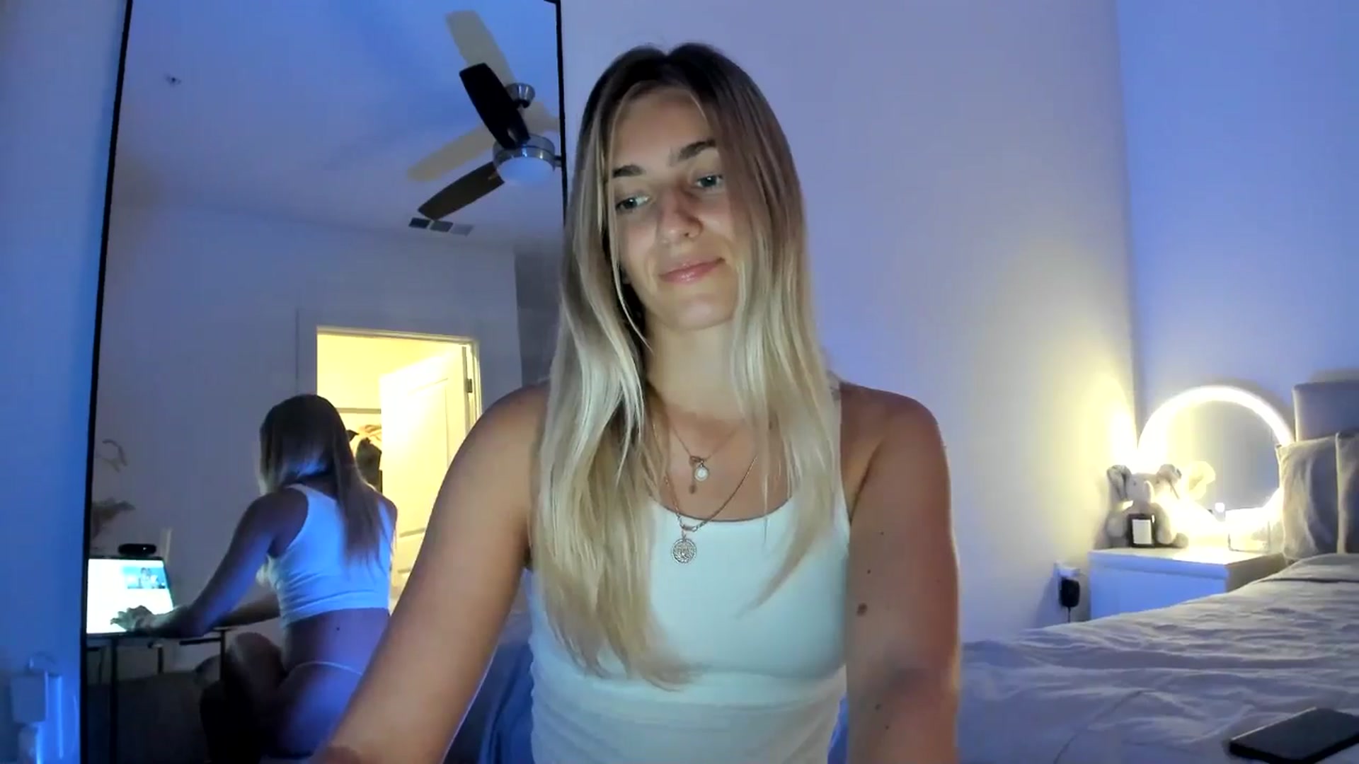 Gallery image thumbnail from Vodka_Queen's myfreecams stream on, 10/02/2024, 05:21 image 14 of 20