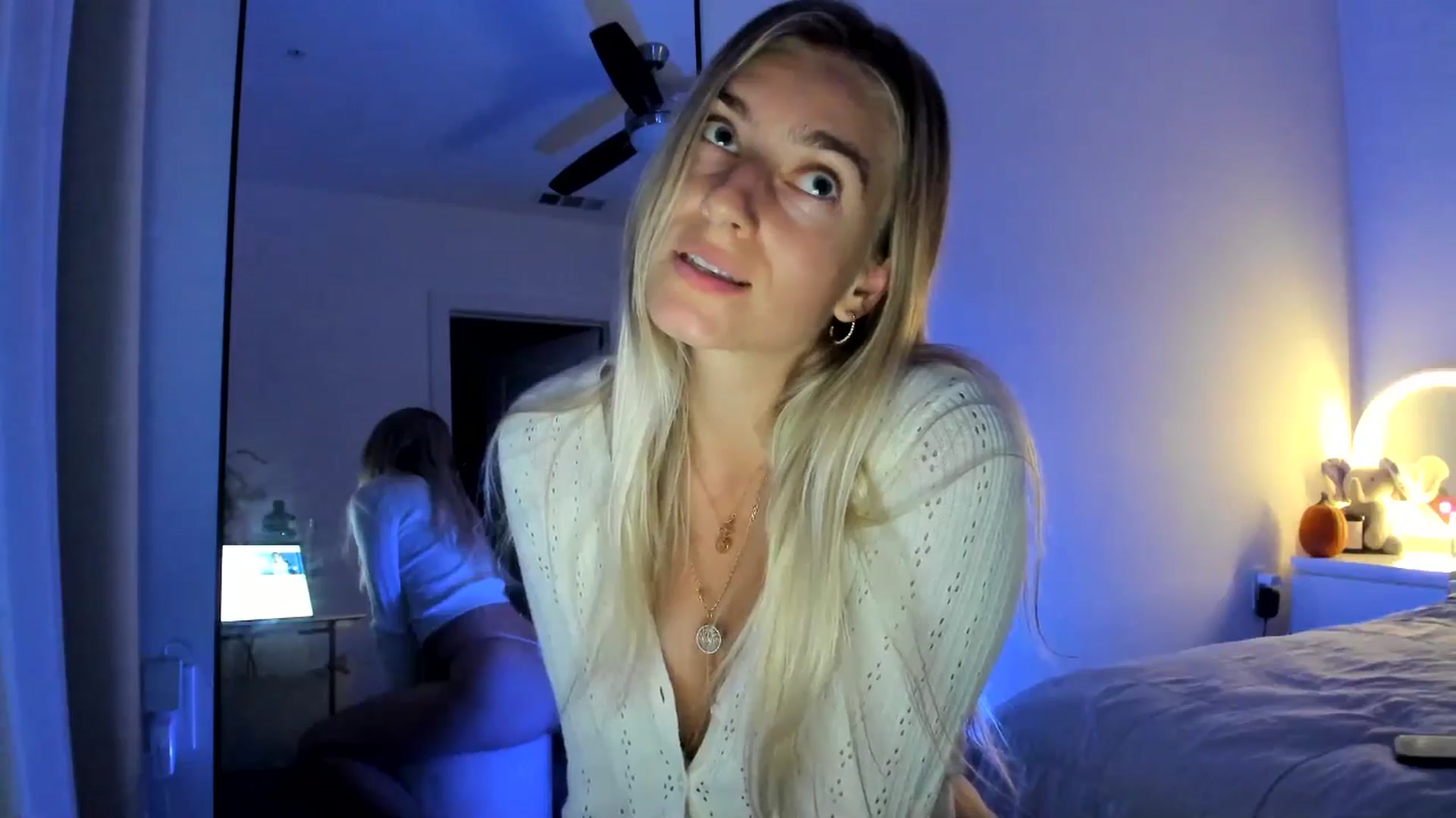 Gallery image thumbnail from Vodka_Queen's myfreecams stream on, 10/26/2024, 06:56 image 15 of 20
