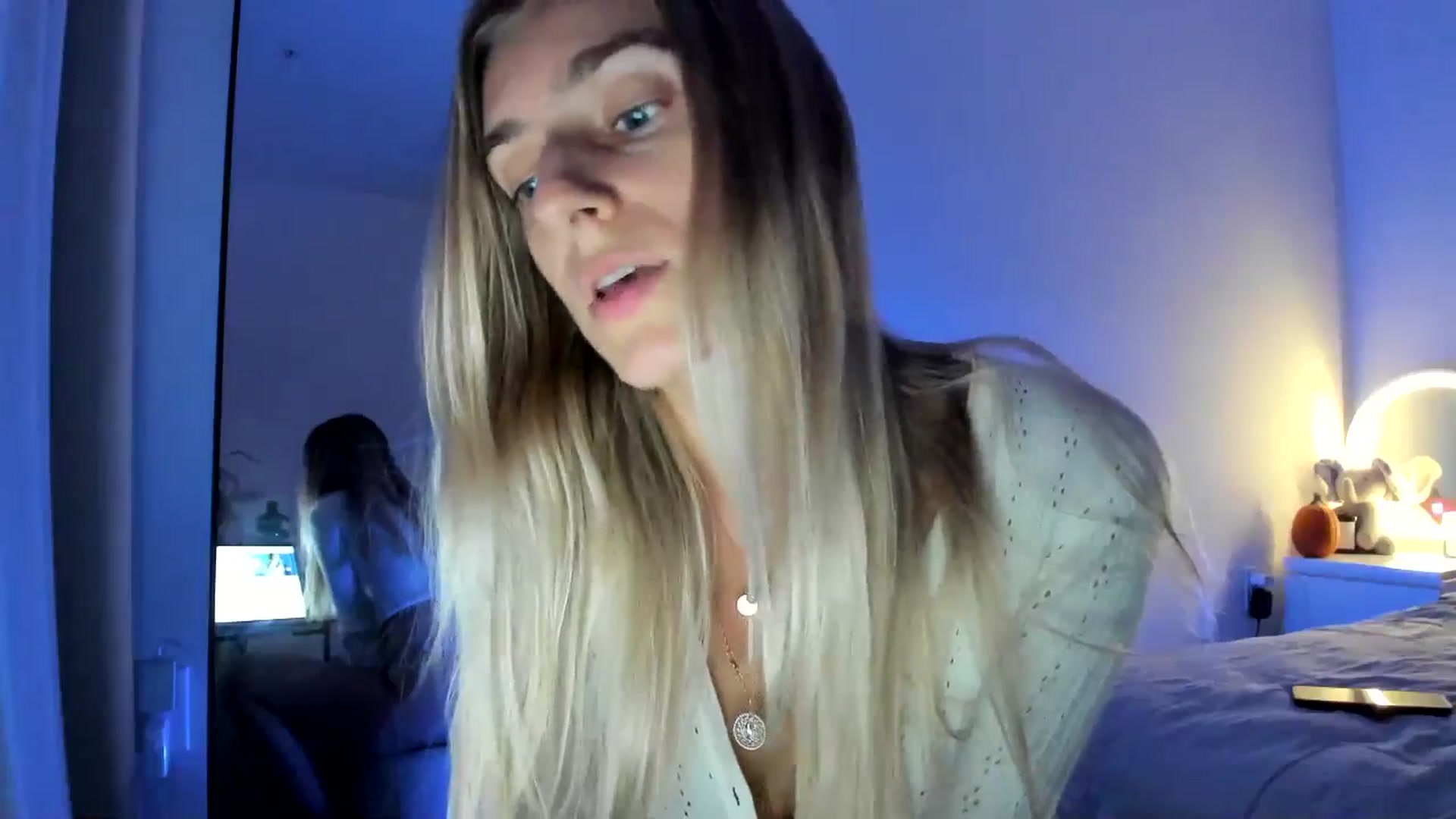 Gallery image thumbnail from Vodka_Queen's myfreecams stream on, 10/26/2024, 06:56 image 20 of 20