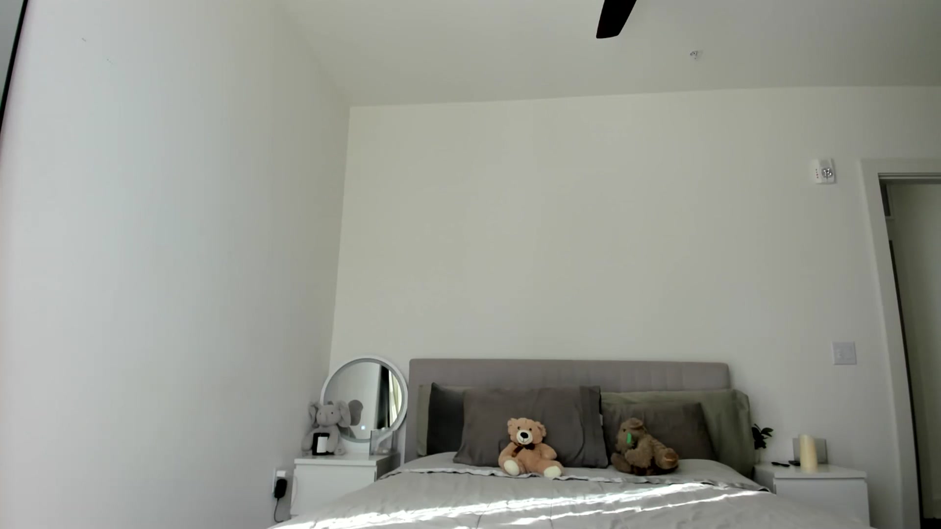 Gallery image thumbnail from Vodka_Queen's myfreecams stream on, 10/31/2024, 23:54 image 10 of 20