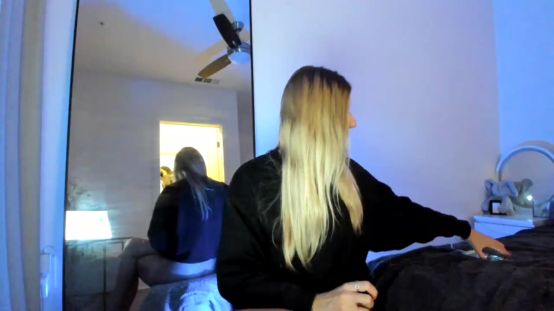 Gallery image thumbnail from Vodka_Queen's myfreecams stream on, 11/04/2024, 05:54 image 6 of 20