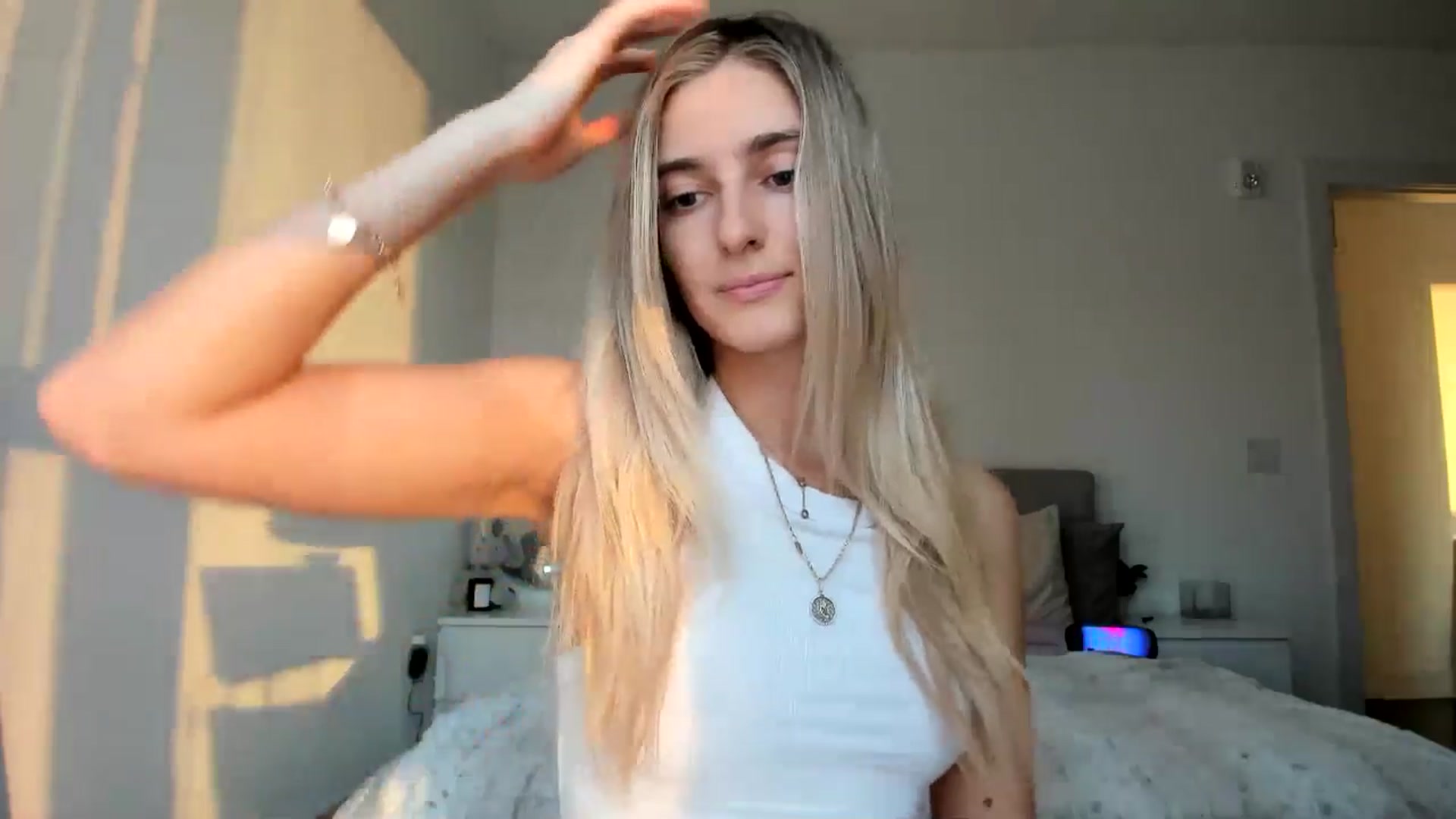 Gallery image thumbnail from Vodka_Queen's myfreecams stream on, 12/03/2024, 24:47 image 8 of 20