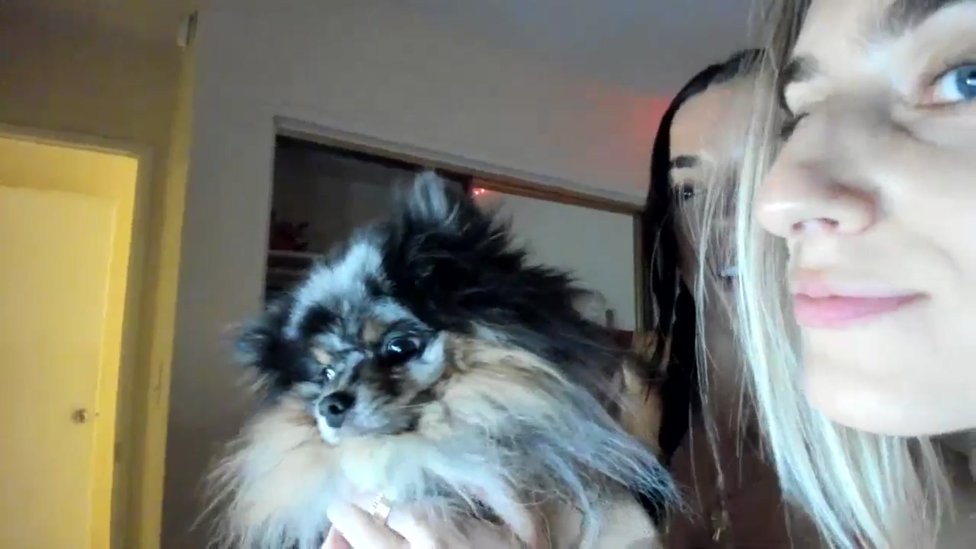 Gallery image thumbnail from Vodka_Queen's myfreecams stream on, 12/19/2024, 08:34 image 10 of 20