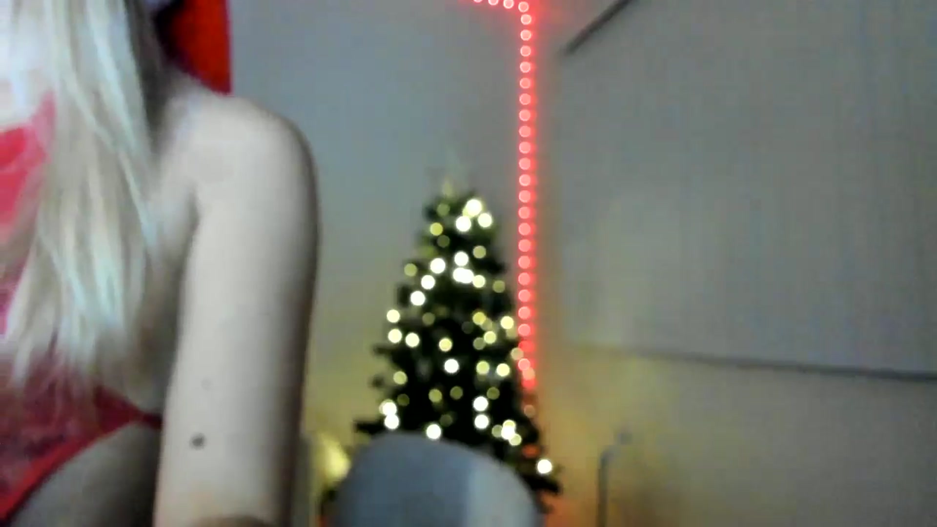 Gallery image thumbnail from Vodka_Queen's myfreecams stream on, 12/22/2024, 05:13 image 17 of 20