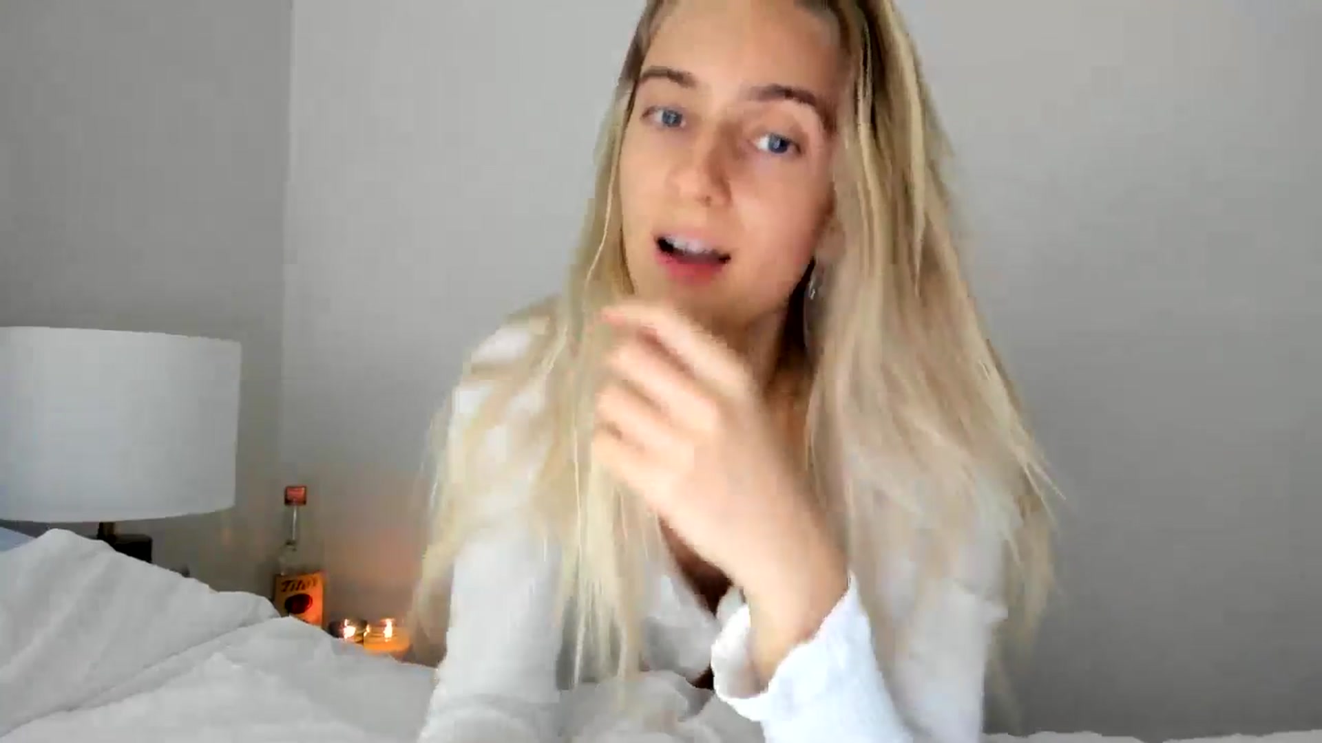 Gallery image thumbnail from Vodka_Queen's myfreecams stream on, 01/14/2025, 09:37 image 12 of 20