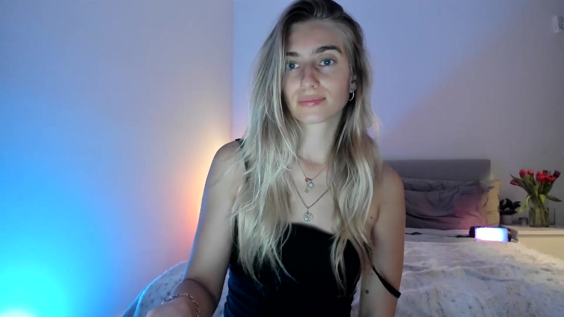 Gallery image thumbnail from Vodka_Queen's myfreecams stream on, 02/05/2025, 07:49 image 7 of 20