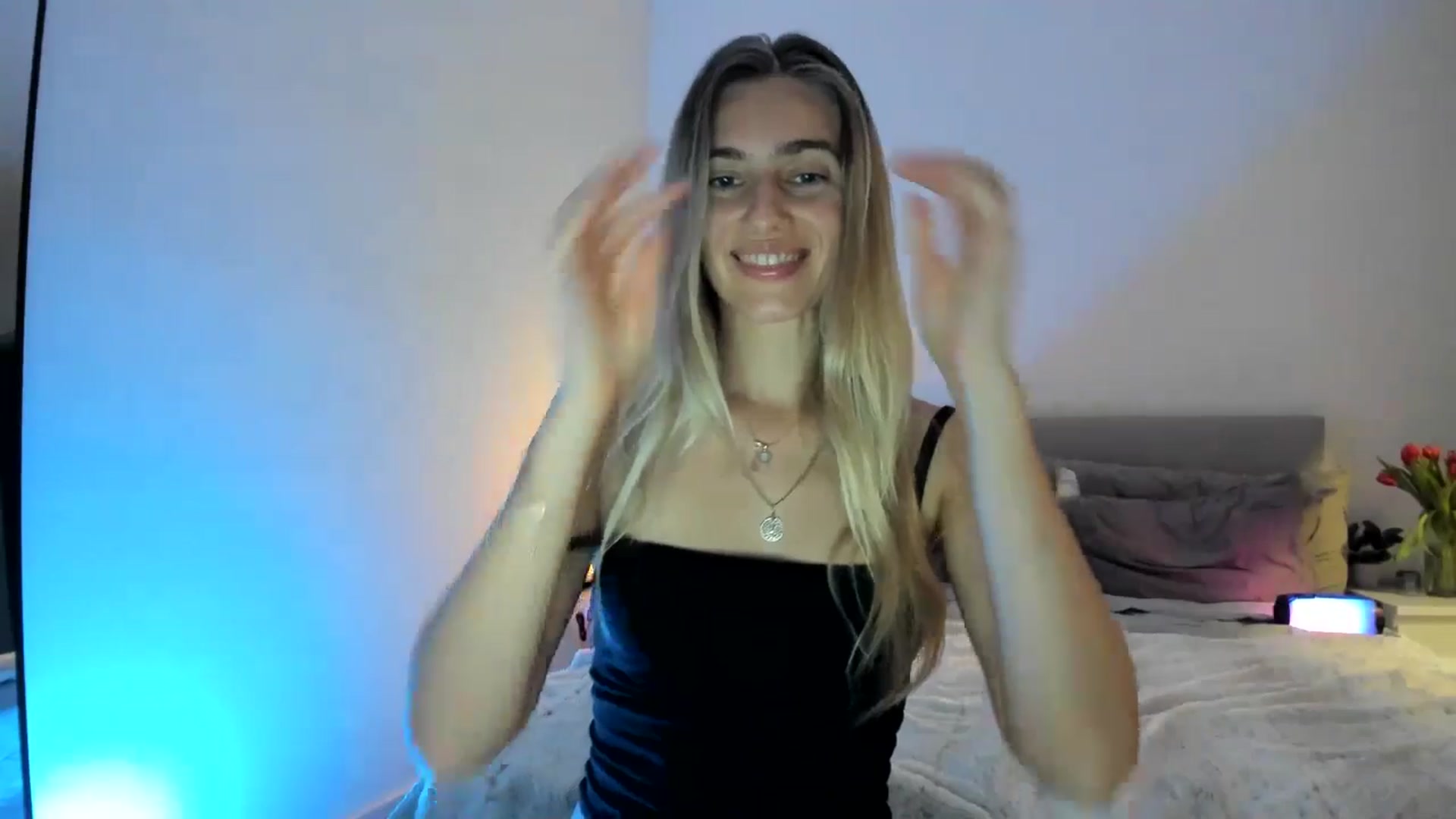 Gallery image thumbnail from Vodka_Queen's myfreecams stream on, 02/05/2025, 07:49 image 2 of 20