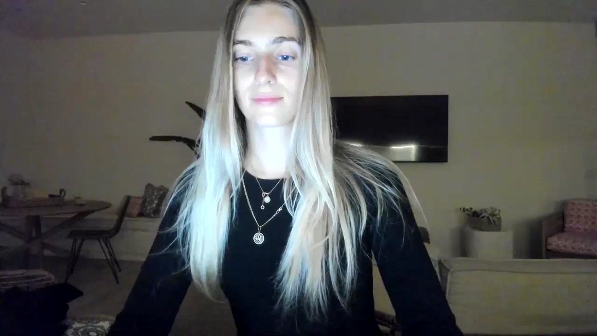 Gallery image thumbnail from Vodka_Queen's myfreecams stream on, 02/09/2025, 08:43 image 5 of 20