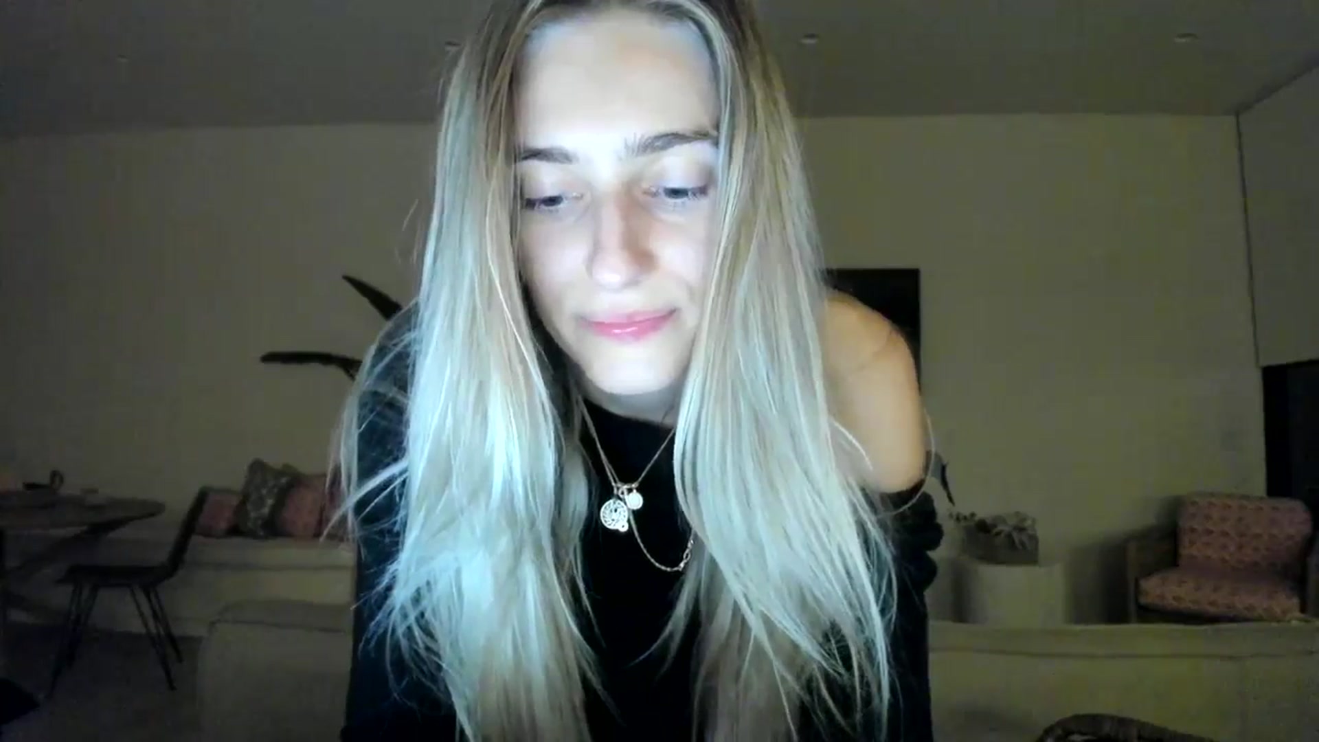 Gallery image thumbnail from Vodka_Queen's myfreecams stream on, 02/09/2025, 12:31 image 15 of 20