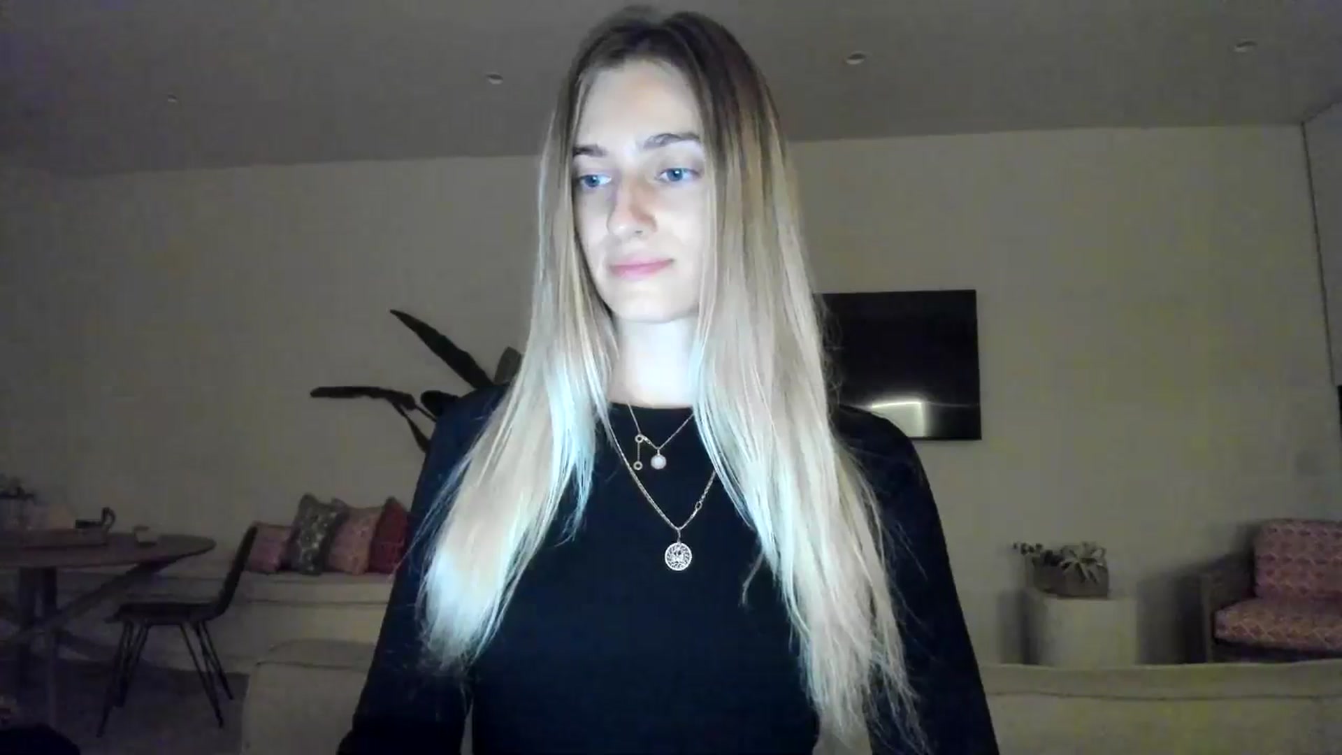 Gallery image thumbnail from Vodka_Queen's myfreecams stream on, 02/09/2025, 12:31 image 8 of 20