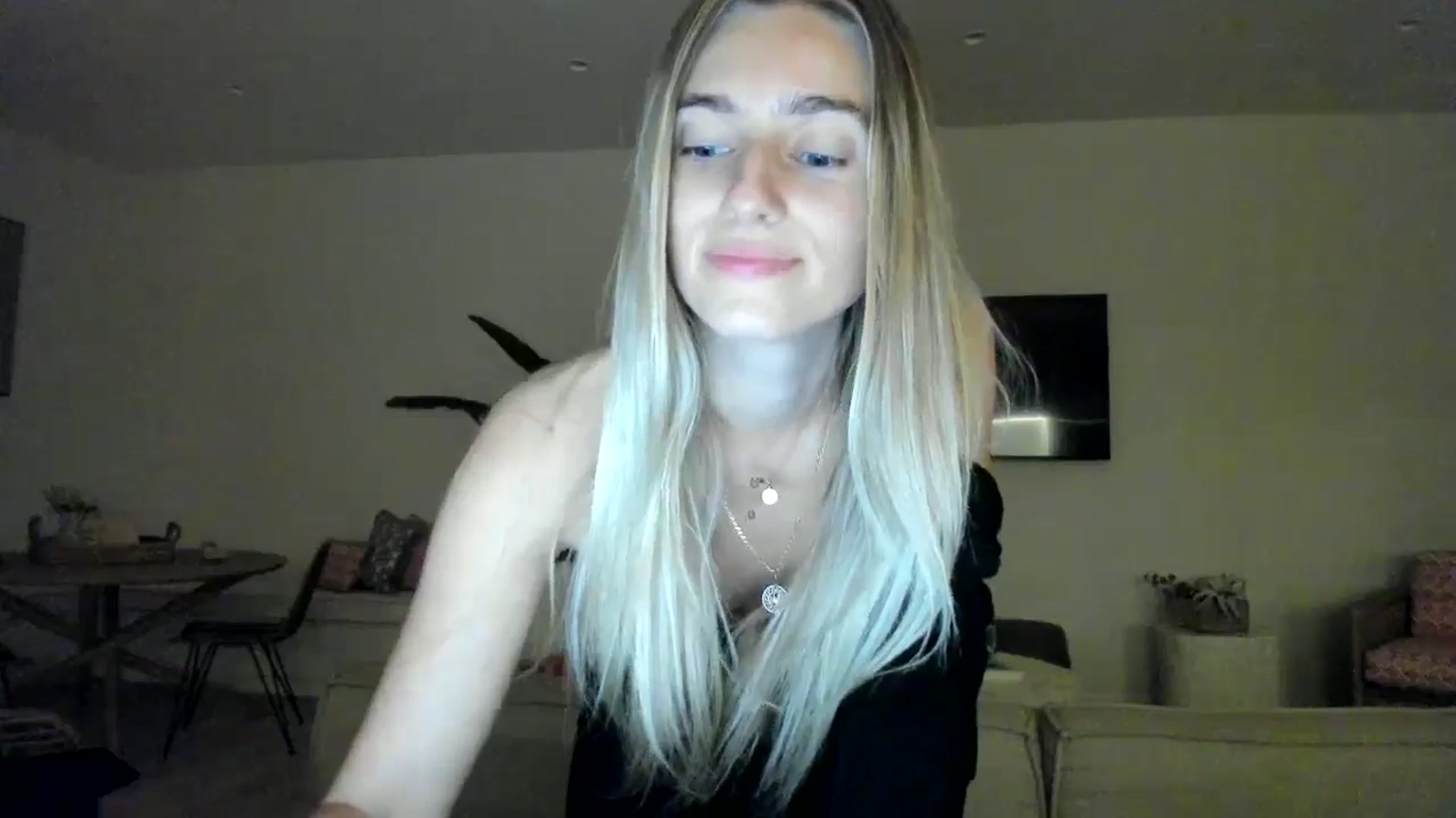 Gallery image thumbnail from Vodka_Queen's myfreecams stream on, 02/09/2025, 12:31 image 11 of 20