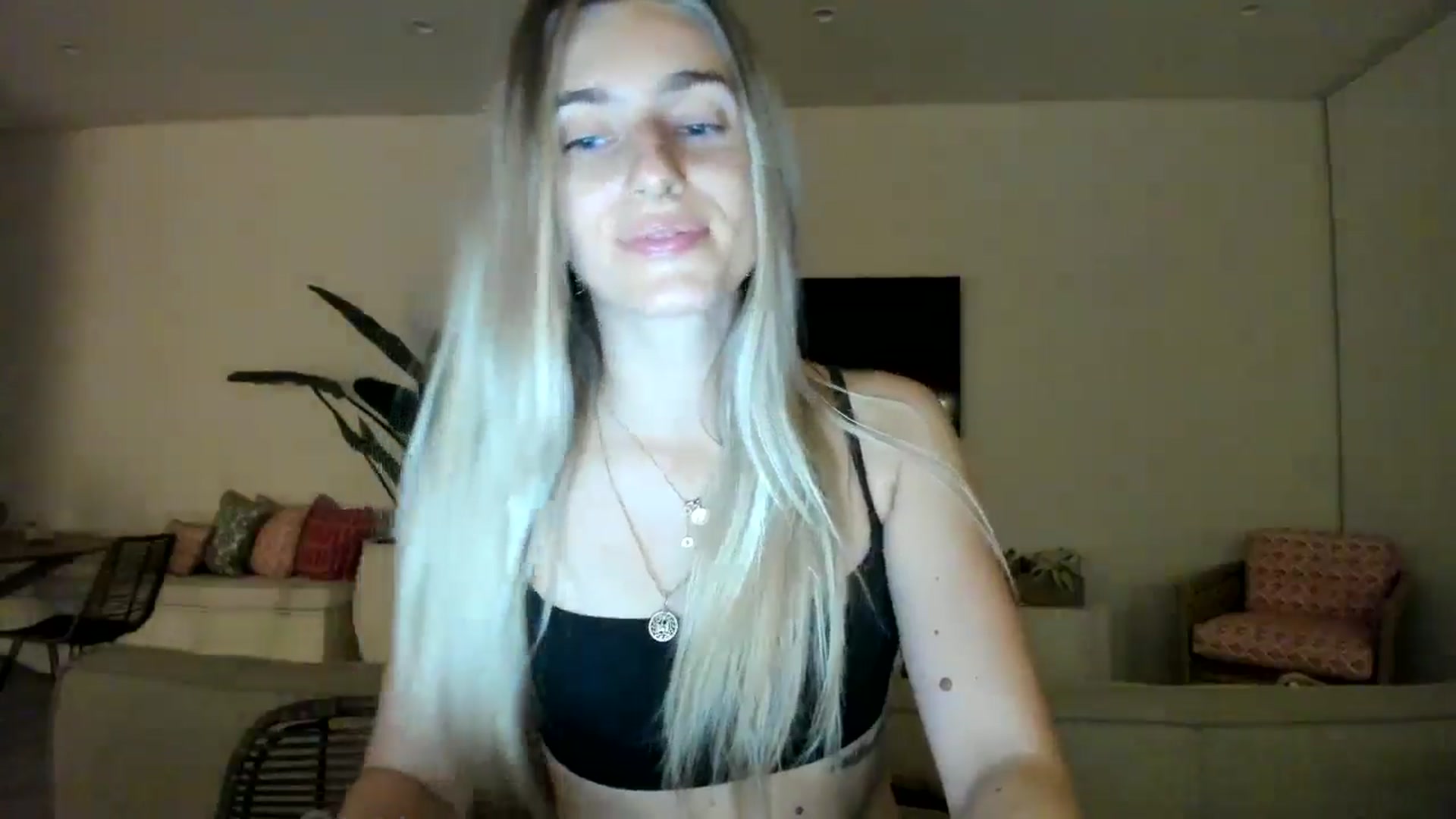 Gallery image thumbnail from Vodka_Queen's myfreecams stream on, 02/10/2025, 12:58 image 11 of 20