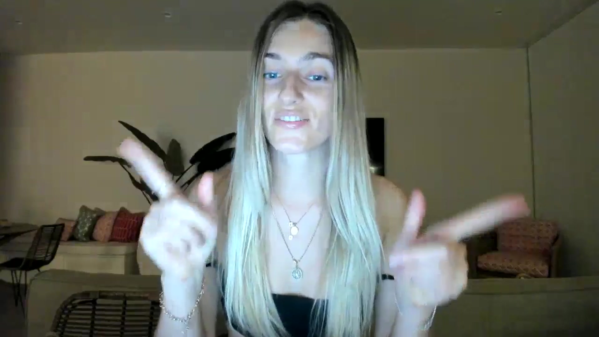 Gallery image thumbnail from Vodka_Queen's myfreecams stream on, 02/10/2025, 12:58 image 16 of 20