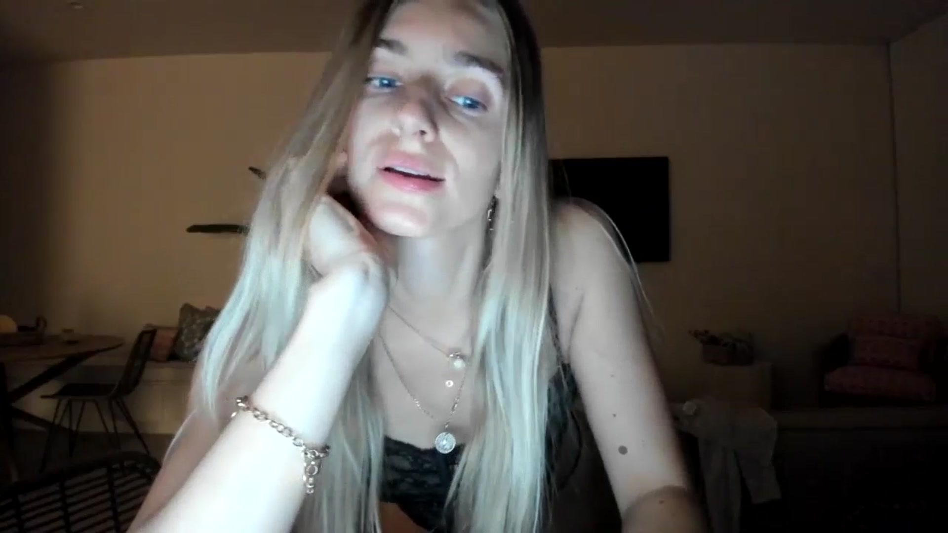 Gallery image thumbnail from Vodka_Queen's myfreecams stream on, 02/16/2025, 10:57 image 2 of 20