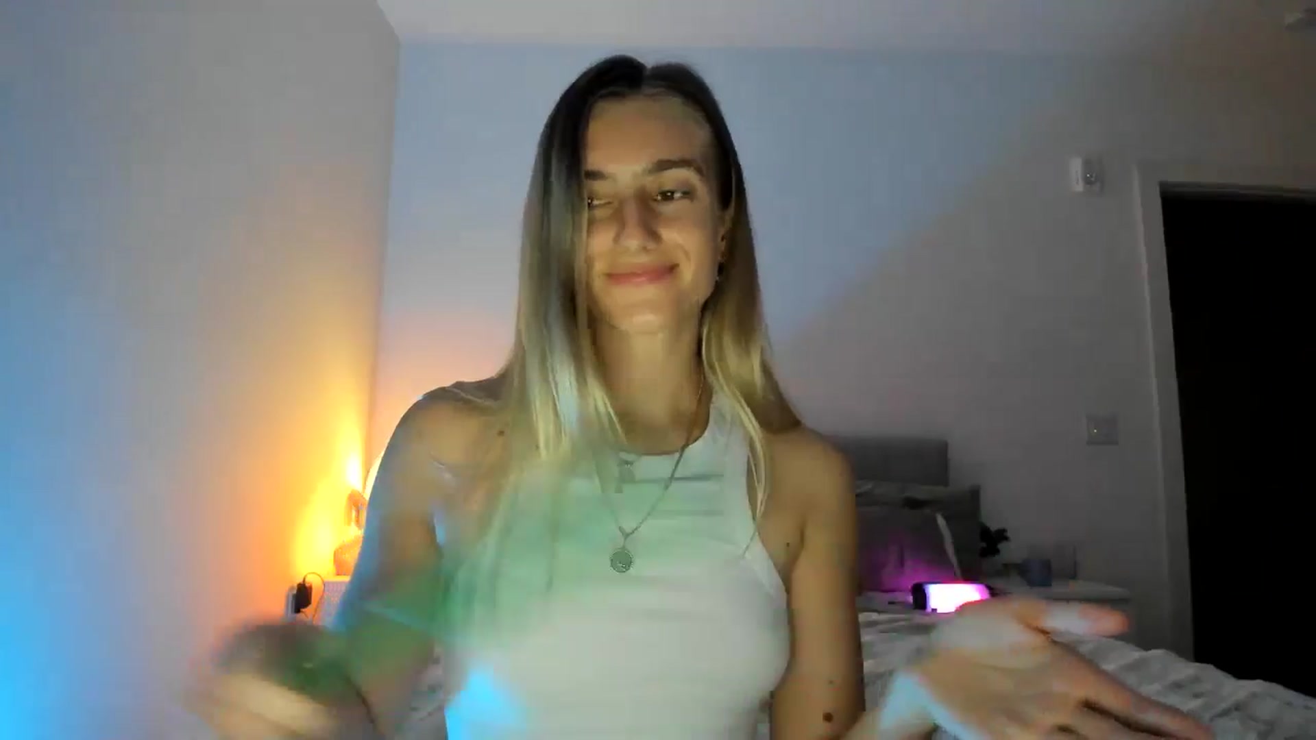 Gallery image thumbnail from Vodka_Queen's myfreecams stream on, 03/09/2025, 09:27 image 20 of 20