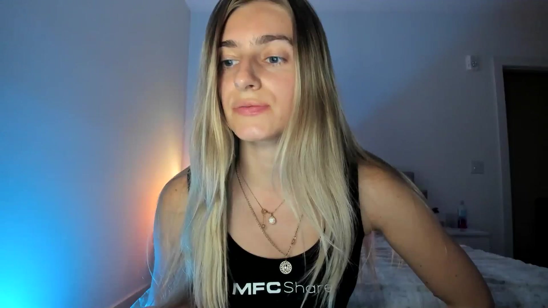 Gallery image thumbnail from Vodka_Queen's myfreecams stream on, 03/10/2025, 06:29 image 3 of 20