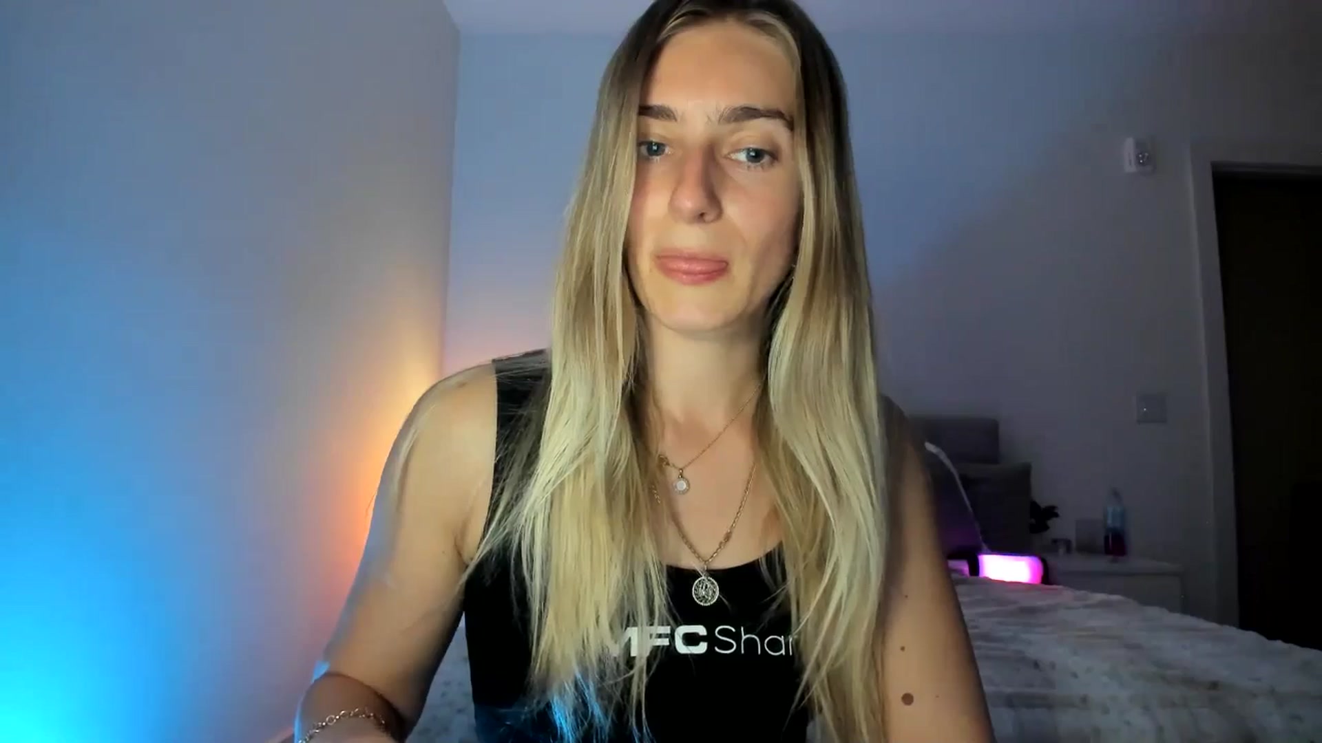 Gallery image thumbnail from Vodka_Queen's myfreecams stream on, 03/10/2025, 06:29 image 4 of 20