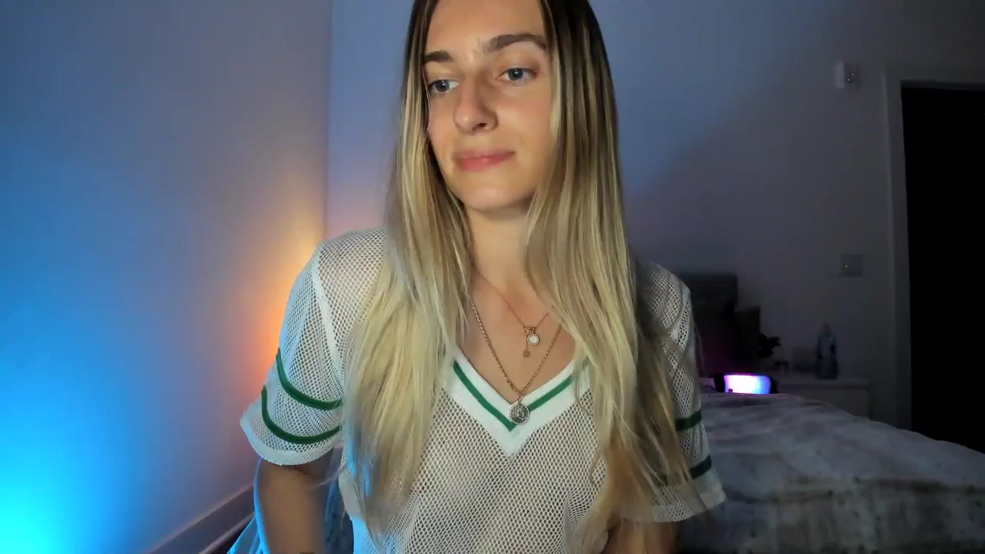 Gallery image thumbnail from Vodka_Queen's myfreecams stream on, 03/11/2025, 06:51 image 18 of 20