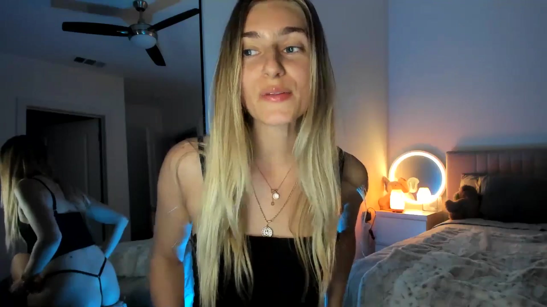 Gallery image thumbnail from Vodka_Queen's myfreecams stream on, 03/12/2025, 10:07 image 13 of 20