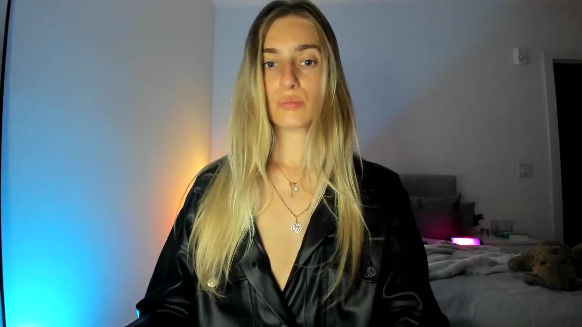 Gallery image thumbnail from Vodka_Queen's myfreecams stream on, 03/15/2025, 09:44 image 5 of 20