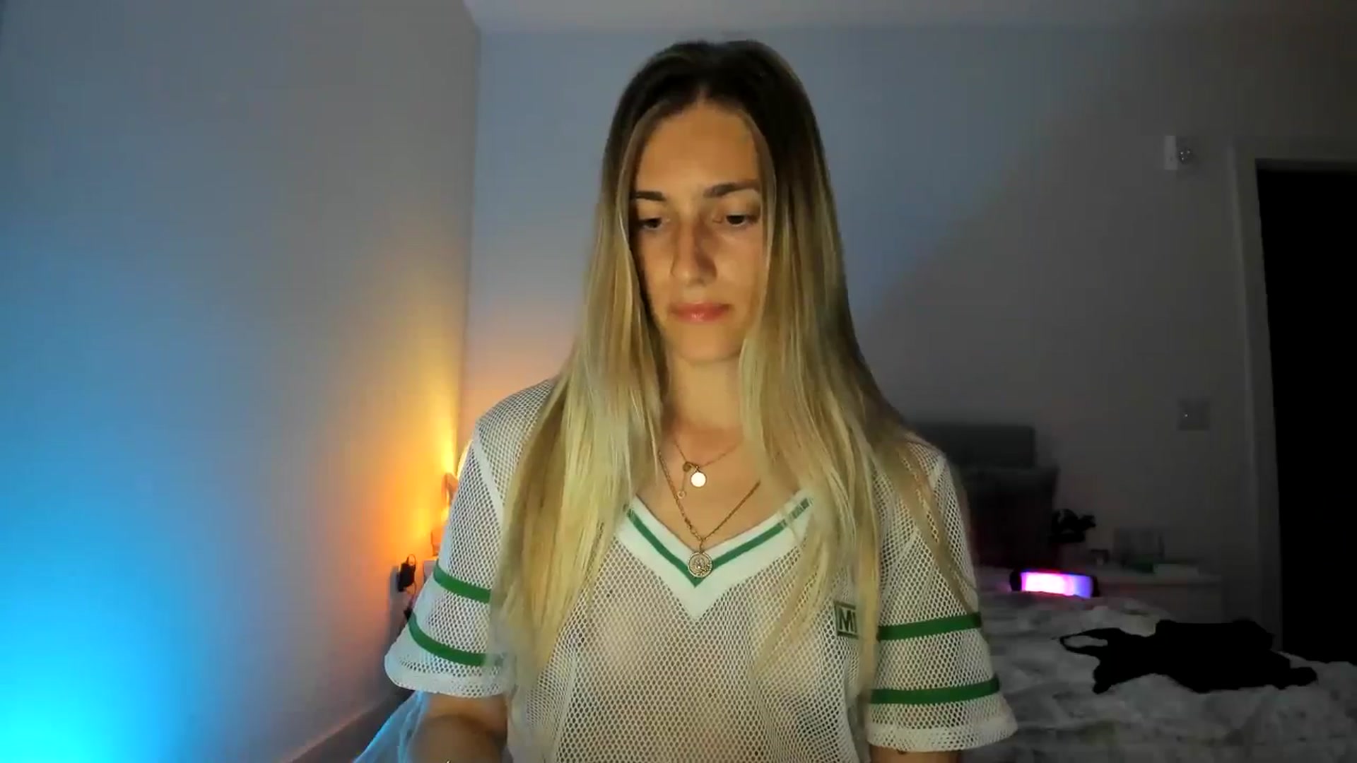 Gallery image thumbnail from Vodka_Queen's myfreecams stream on, 03/21/2025, 06:31 image 14 of 20