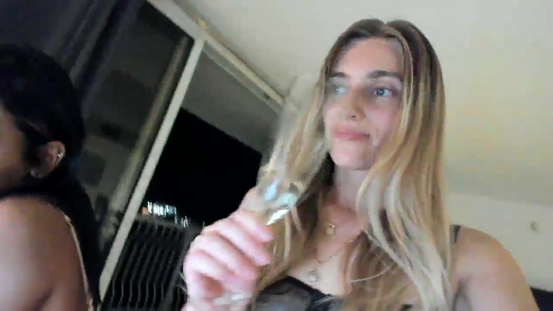 Gallery image thumbnail from Vodka_Queen's myfreecams stream on, 03/25/2025, 06:21 image 10 of 20