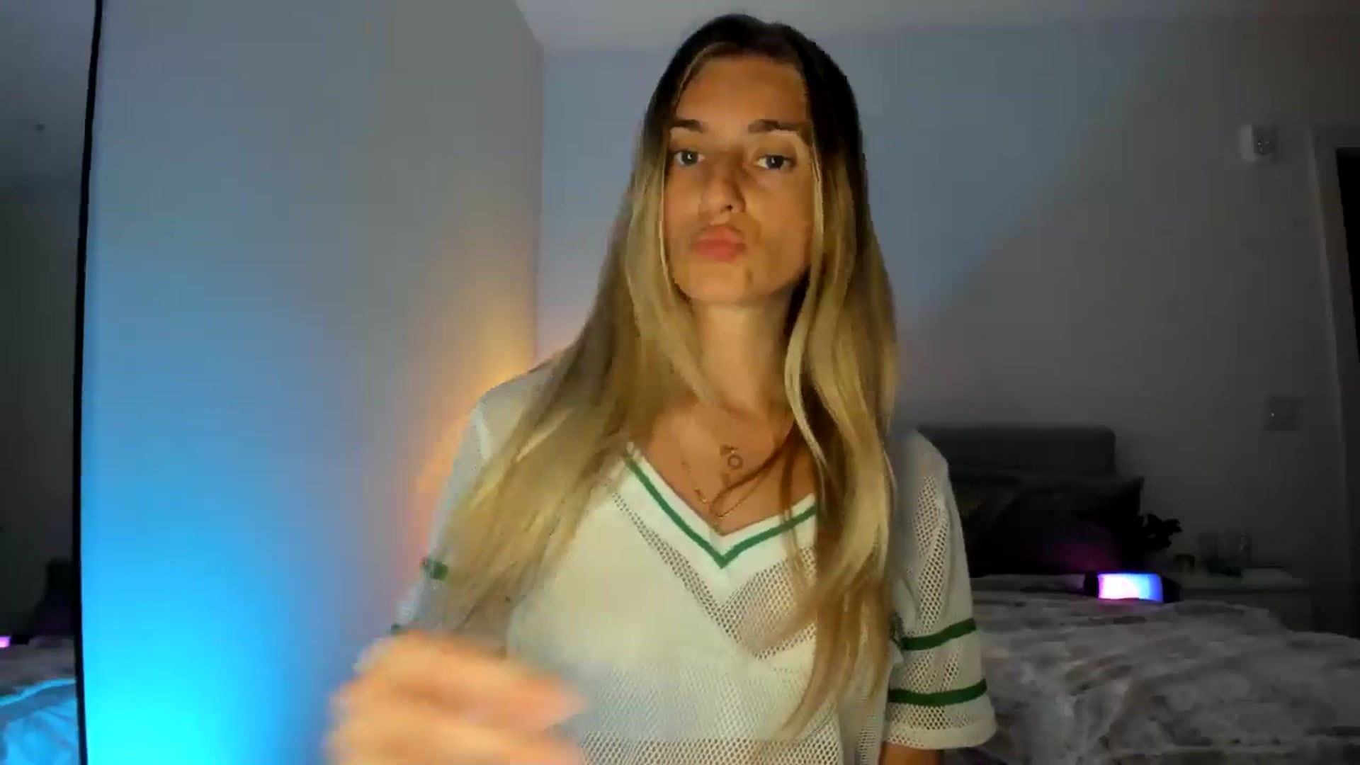 Gallery image thumbnail from Vodka_Queen's myfreecams stream on, 03/30/2025, 11:05 image 7 of 20