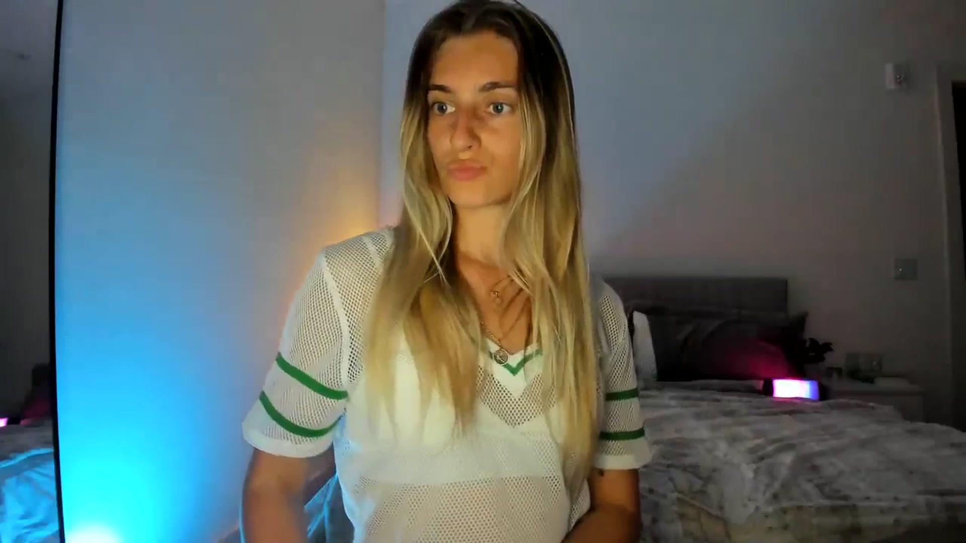 Gallery image thumbnail from Vodka_Queen's myfreecams stream on, 03/30/2025, 11:05 image 8 of 20