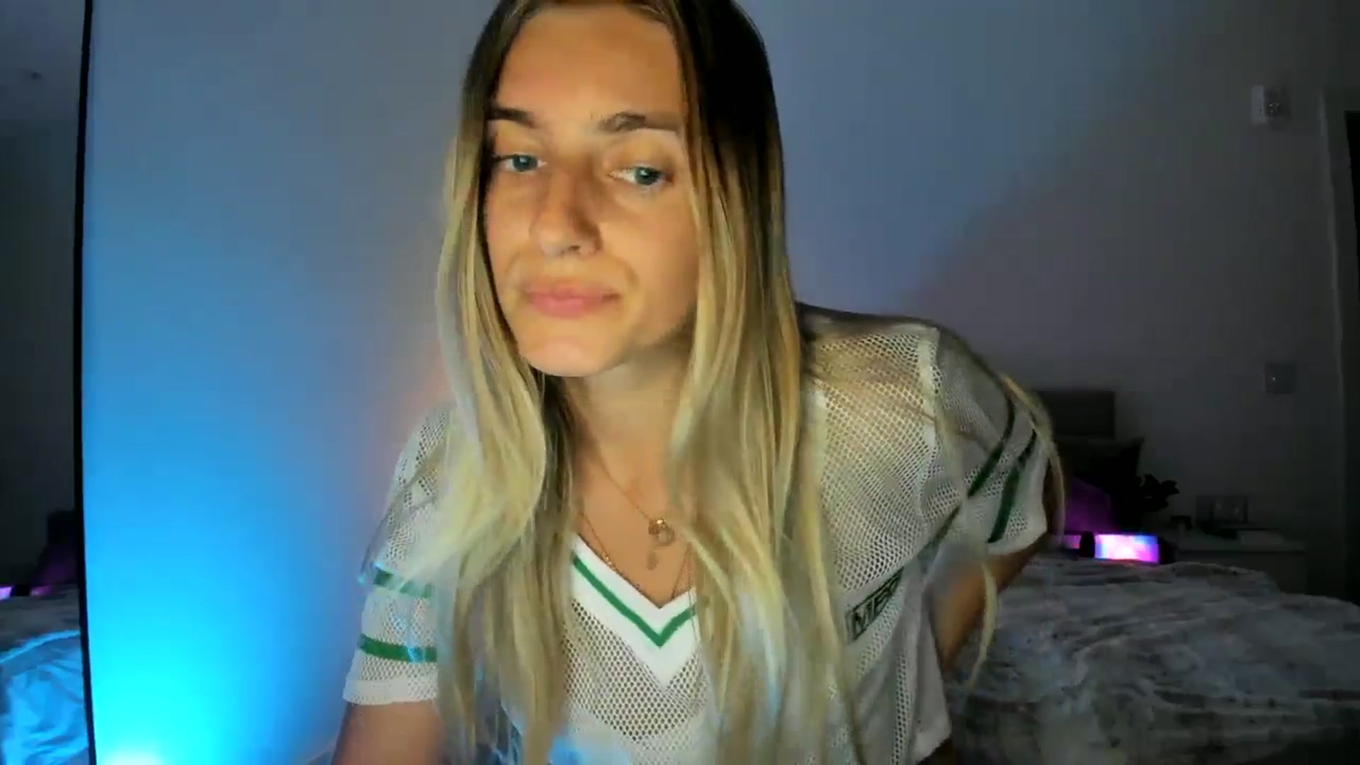 Gallery image thumbnail from Vodka_Queen's myfreecams stream on, 03/30/2025, 11:05 image 9 of 20