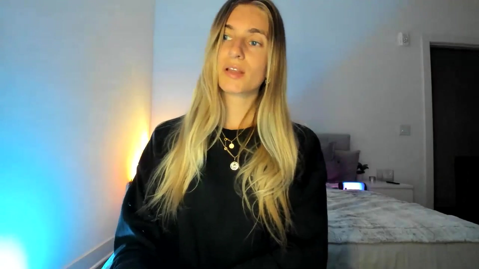 Gallery image thumbnail from Vodka_Queen's myfreecams stream on, 04/03/2025, 07:51 image 4 of 20