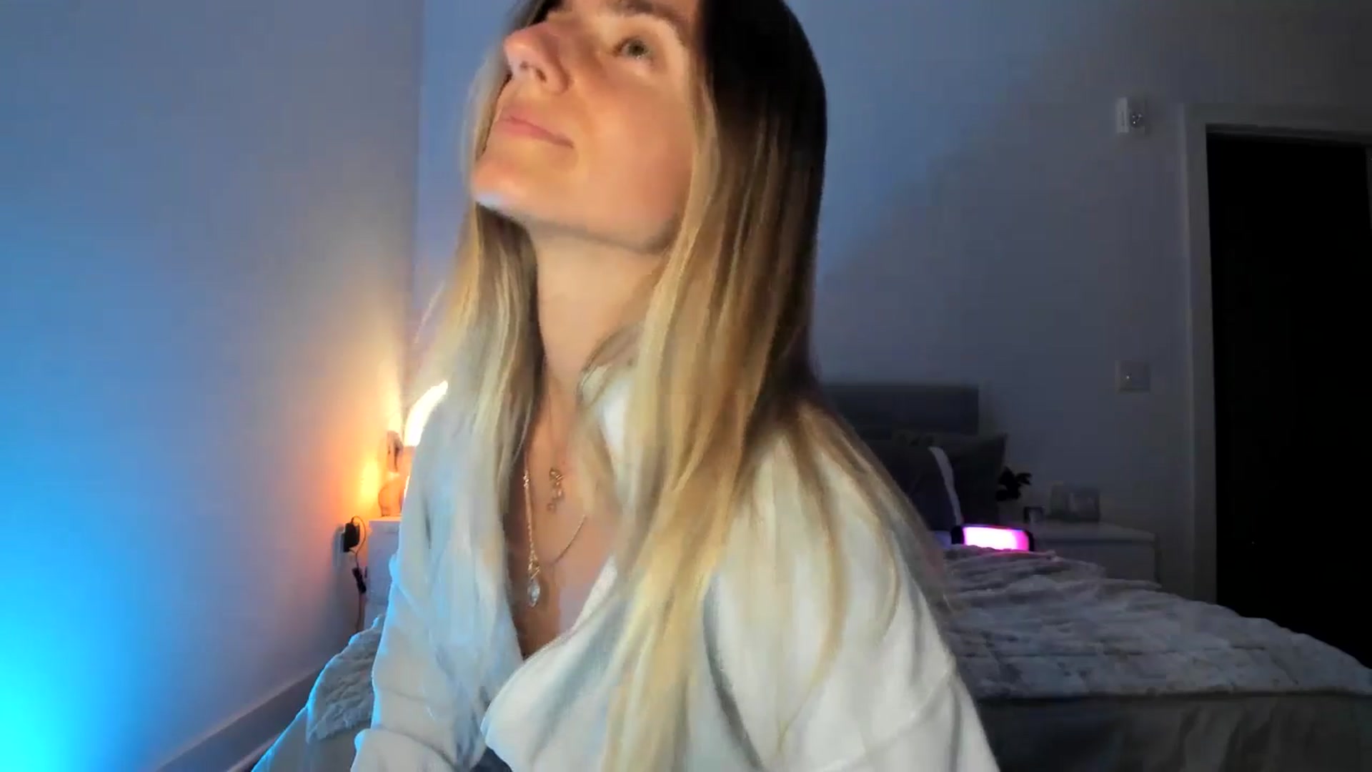 Gallery image thumbnail from Vodka_Queen's myfreecams stream on, 04/05/2025, 06:33 image 9 of 20