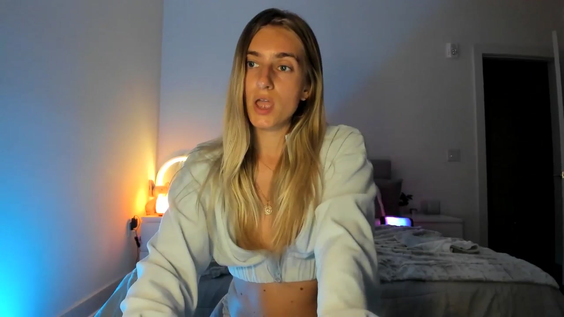 Gallery image thumbnail from Vodka_Queen's myfreecams stream on, 04/05/2025, 10:28 image 15 of 20