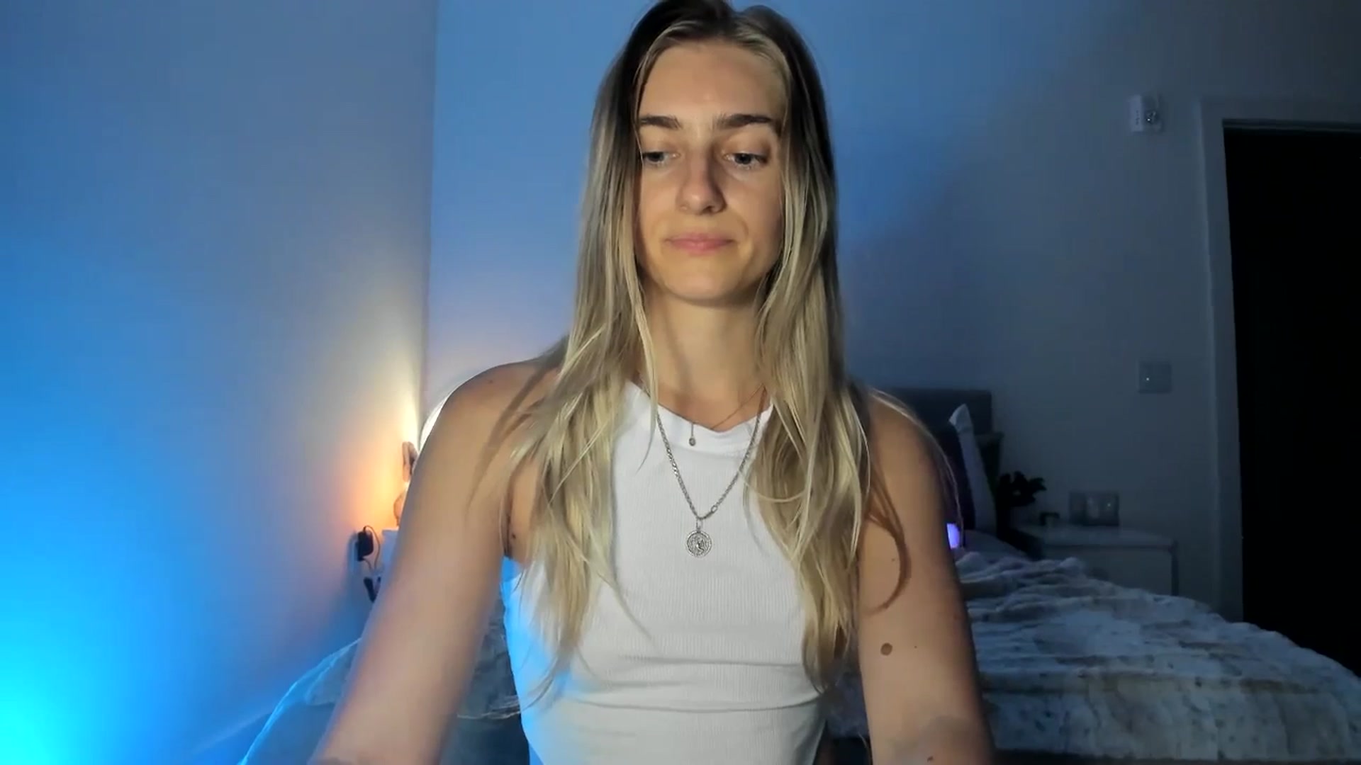 Gallery image thumbnail from Vodka_Queen's myfreecams stream on, 05/04/2025, 08:51 image 20 of 20
