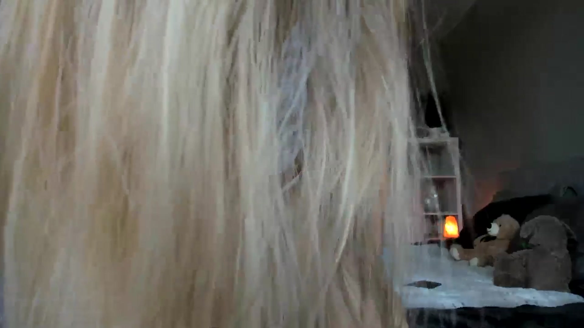 Gallery image thumbnail from Vodka_Queen's myfreecams stream on, 05/16/2025, 22:18 image 3 of 20